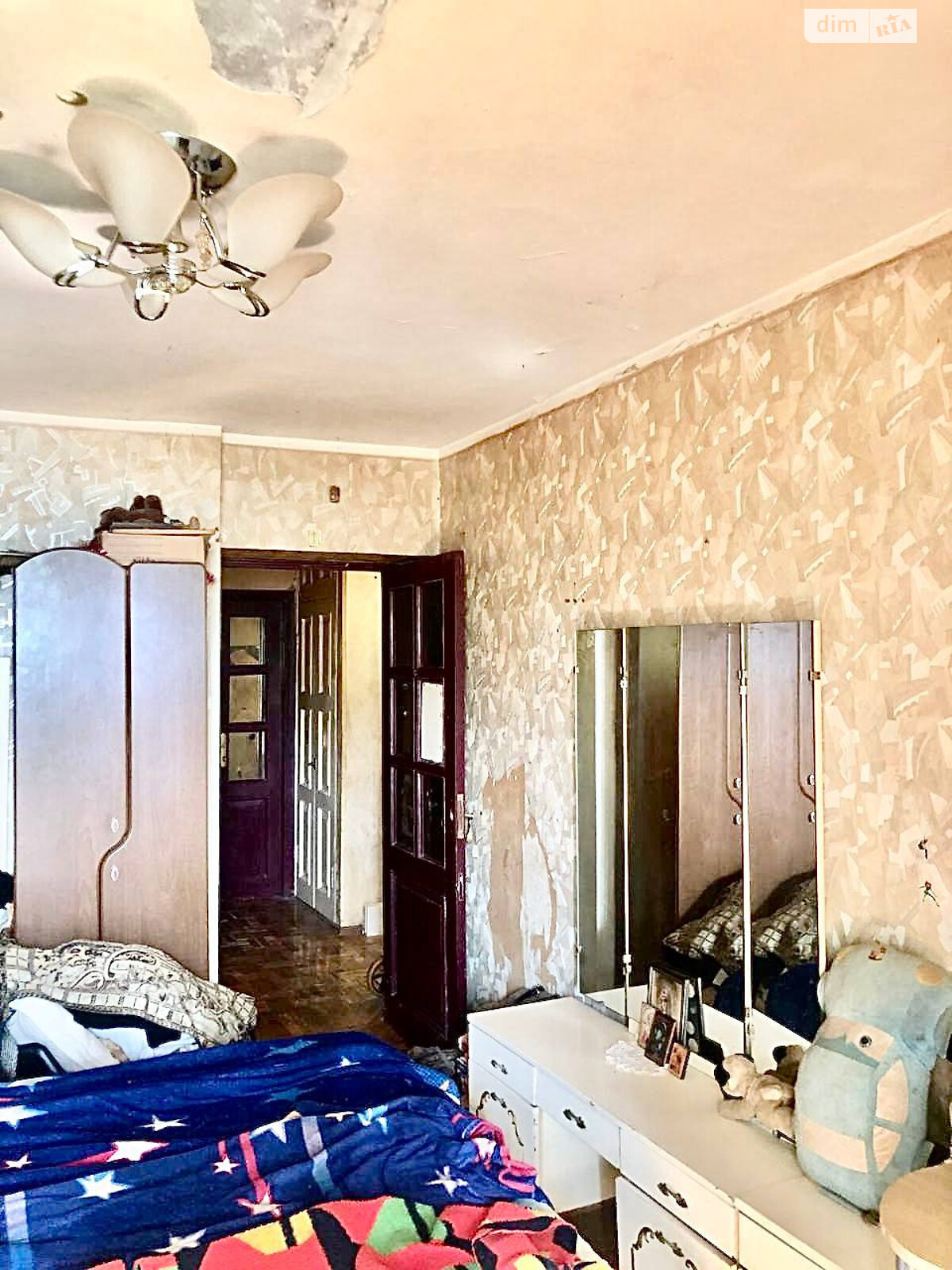 Продажа трехкомнатной квартиры в Одессе, на ул. Семьи Глодан, район Таирова фото 1 Продажа трехкомнатной квартиры в Одессе, на ул. Семьи Глодан, район Таирова фото 1