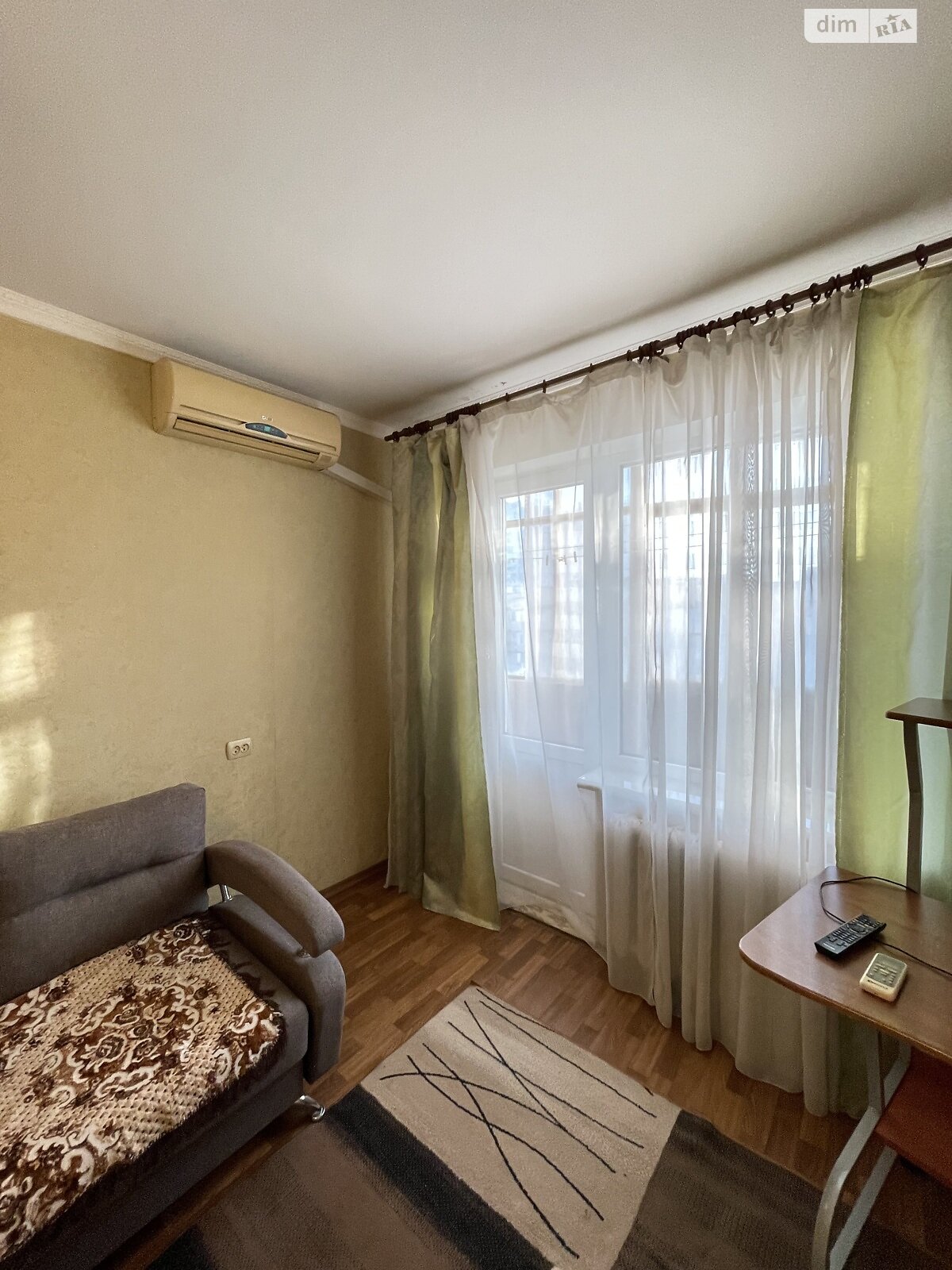 Продаж однокімнатної квартири в Одесі, на вул. Сім'ї Глодан, район Таїрова фото 1 Продаж однокімнатної квартири в Одесі, на вул. Сім'ї Глодан, район Таїрова фото 1