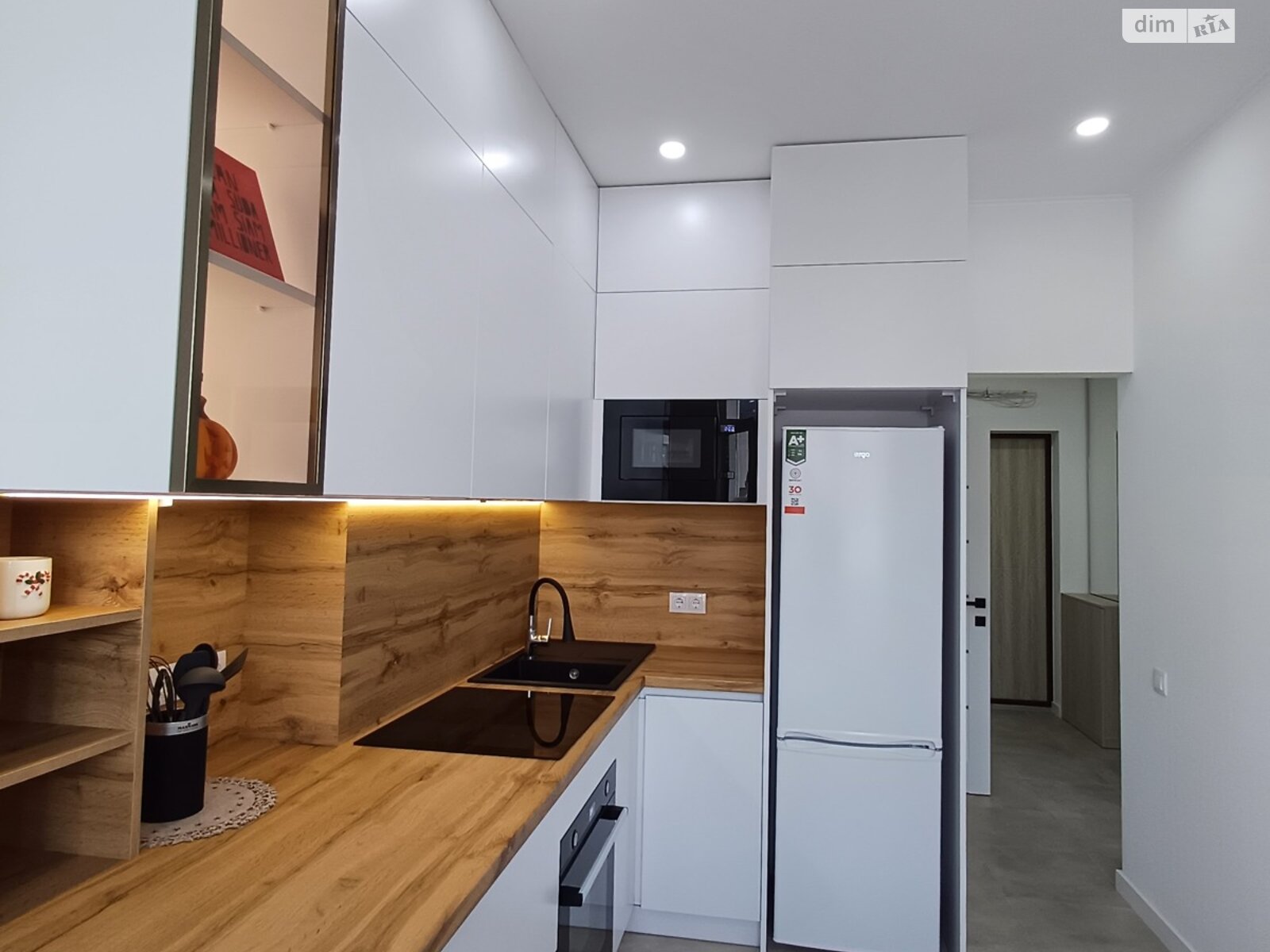 Продажа однокомнатной квартиры в Одессе, на ул. Спортивная 3/4, район Таирова фото 1 Продажа однокомнатной квартиры в Одессе, на ул. Спортивная 3/4, район Таирова фото 1