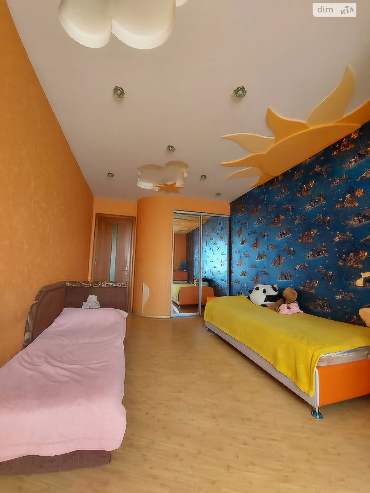 Продажа трехкомнатной квартиры в Одессе, на ул. Тополевая, район Таирова фото 1 Продажа трехкомнатной квартиры в Одессе, на ул. Тополевая, район Таирова фото 1