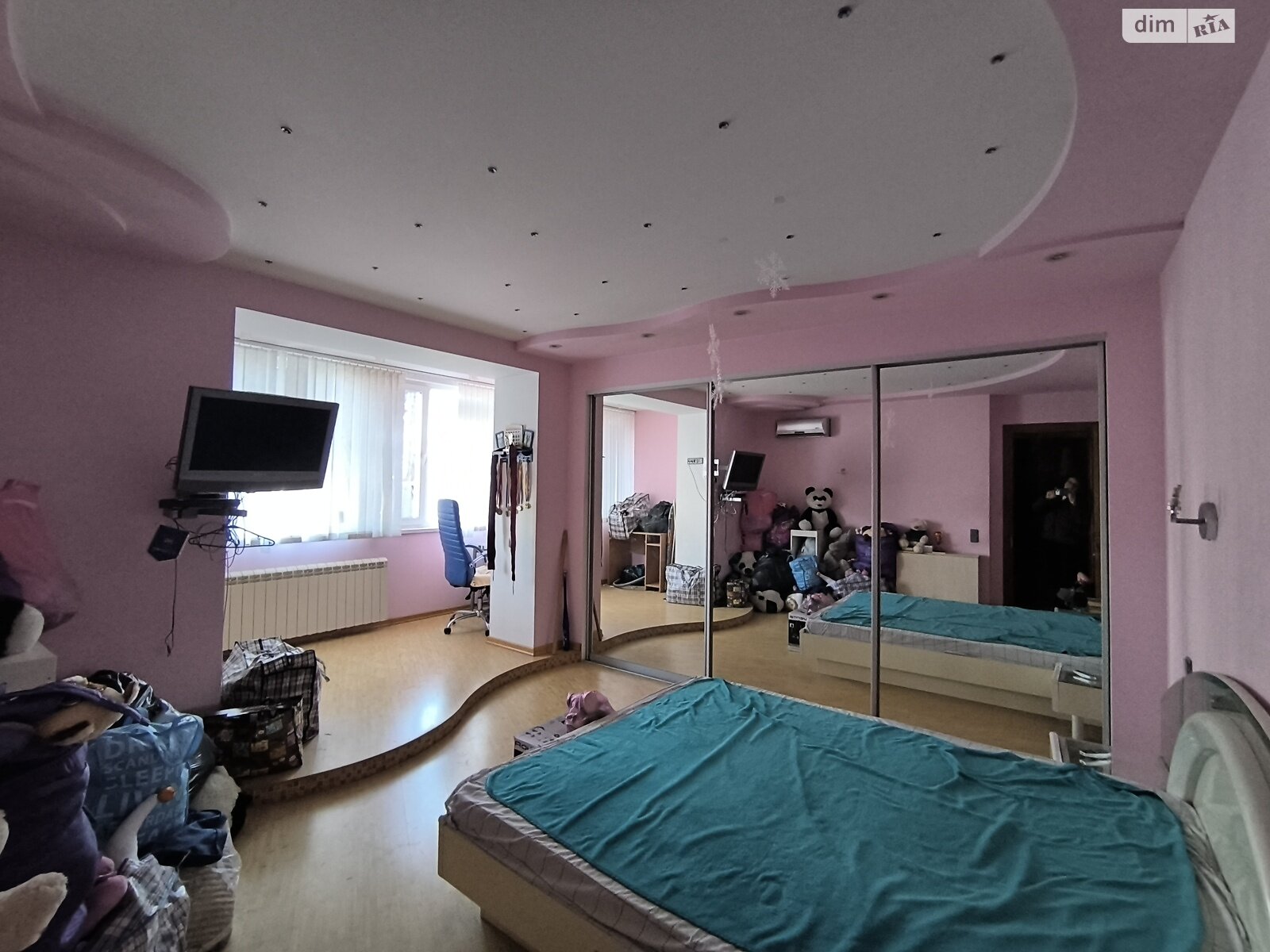 Продажа трехкомнатной квартиры в Одессе, на ул. Тополевая, район Таирова фото 1
