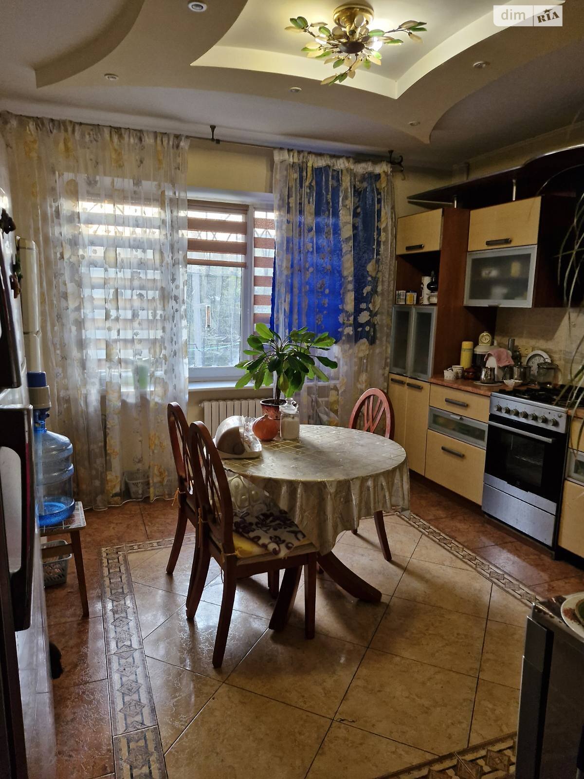Продаж двокімнатної квартири в Одесі, на вул. Тополина 18, район Таїрова фото 1 Продаж двокімнатної квартири в Одесі, на вул. Тополина 18, район Таїрова фото 1
