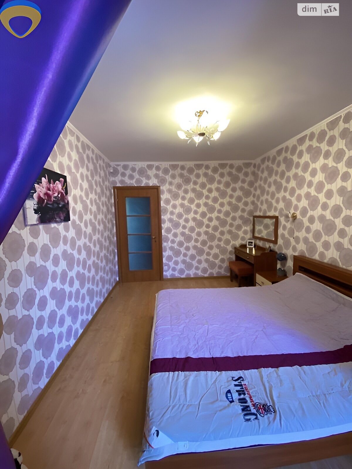 Продаж чотирикімнатної квартири в Одесі, на вул. Тополина, район Таїрова фото 1 Продаж чотирикімнатної квартири в Одесі, на вул. Тополина, район Таїрова фото 1