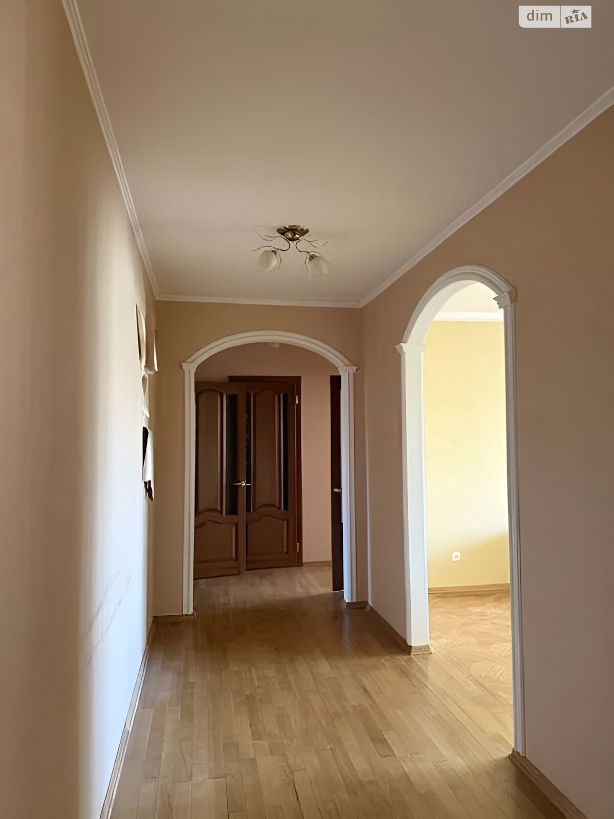 Продажа трехкомнатной квартиры в Одессе, на ул. Тополевая, район Таирова фото 1 Продажа трехкомнатной квартиры в Одессе, на ул. Тополевая, район Таирова фото 1