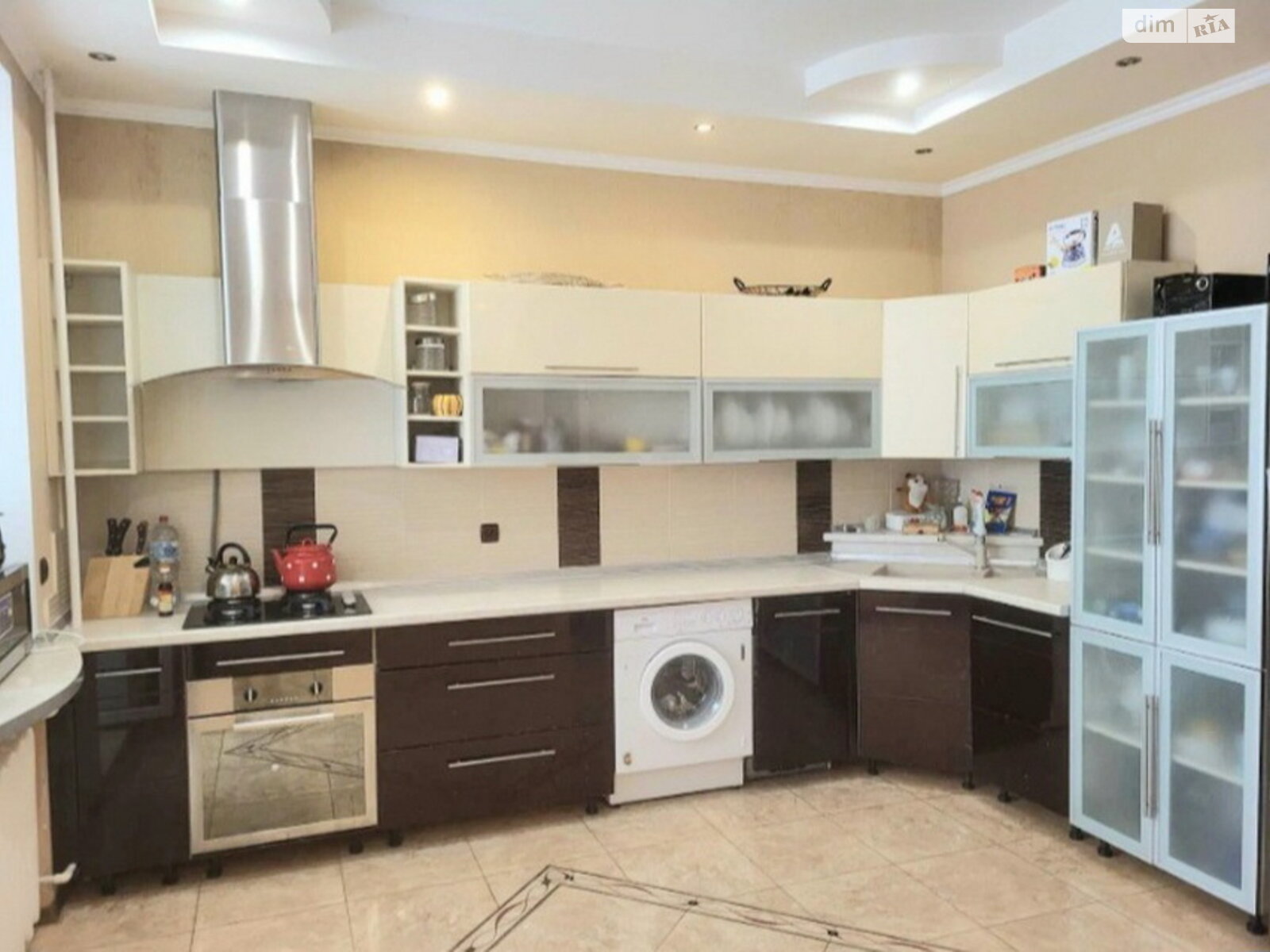 Продаж трикімнатної квартири в Одесі, на вул. Тополина 30, район Таїрова фото 1 Продаж трикімнатної квартири в Одесі, на вул. Тополина 30, район Таїрова фото 1