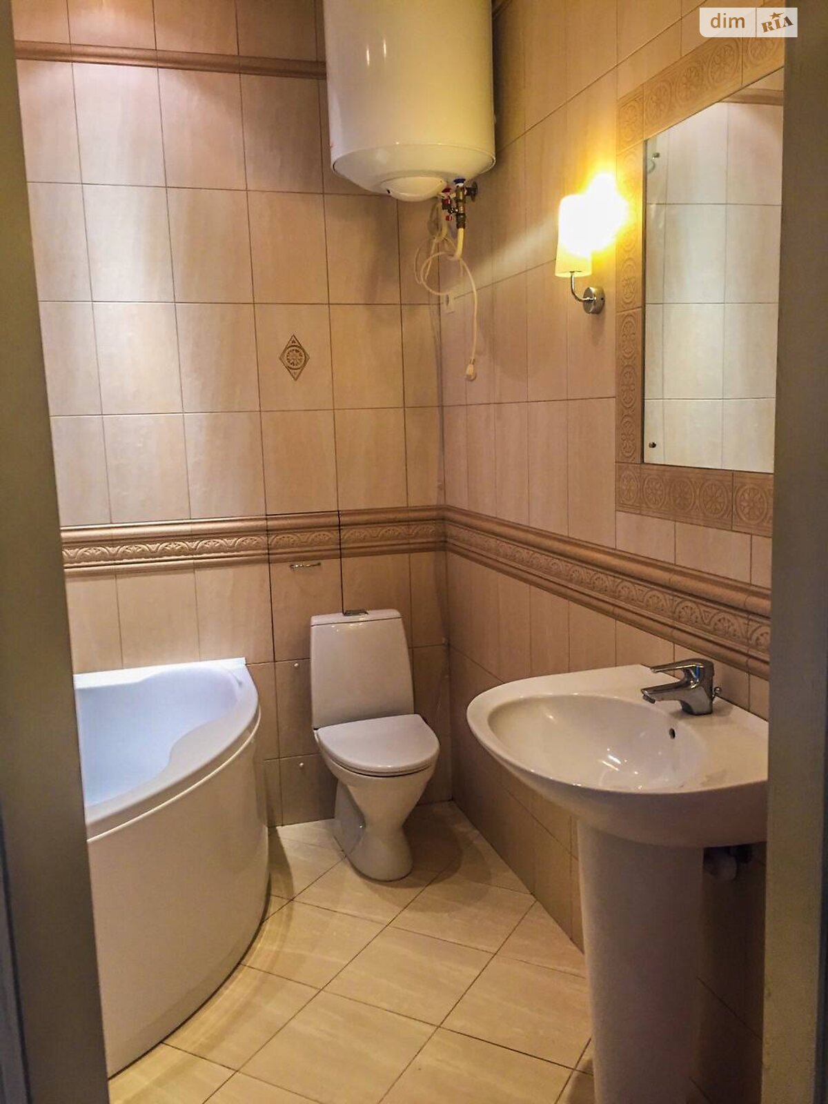Продаж двокімнатної квартири в Одесі, на вул. Тополина 18/1, район Таїрова фото 1 Продаж двокімнатної квартири в Одесі, на вул. Тополина 18/1, район Таїрова фото 1