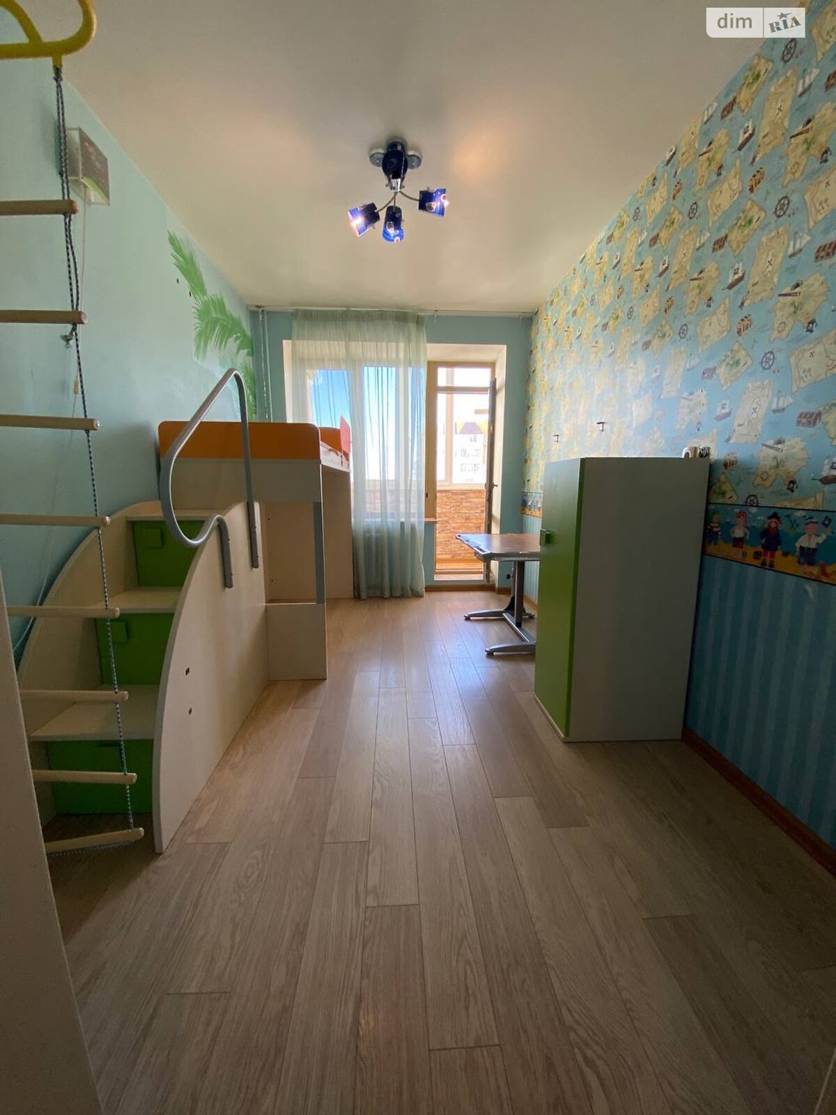 Продажа двухкомнатной квартиры в Одессе, на ул. Тополевая, район Таирова фото 1 Продажа двухкомнатной квартиры в Одессе, на ул. Тополевая, район Таирова фото 1