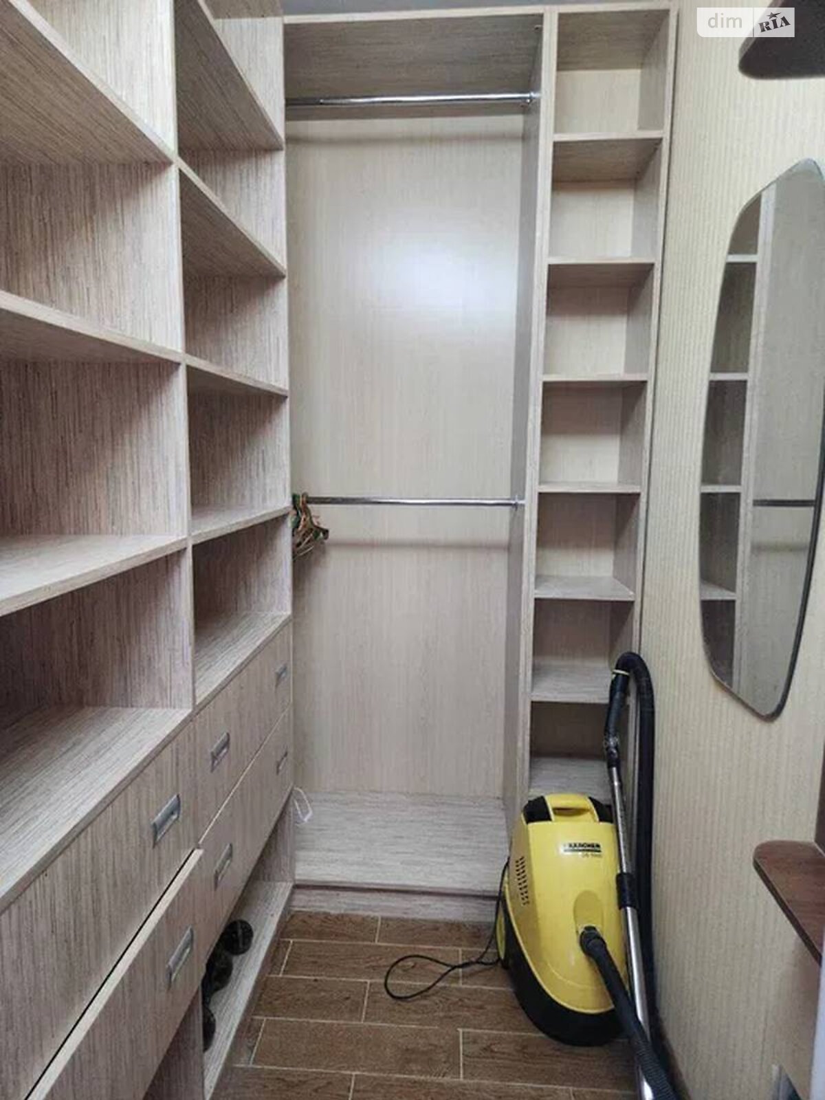 Продажа трехкомнатной квартиры в Одессе, на ул. Таирова 6 корпус 1, фото 1