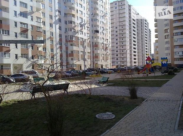 Продаж квартири, 3 кім., Одеса, р‑н. Таірова, Виноградная улица Продаж квартири, 3 кім., Одеса, р‑н. Таірова, Виноградная улица