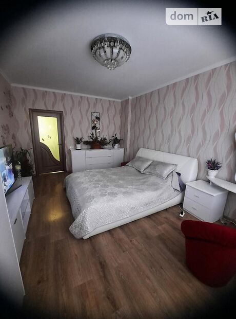 Продажа двухкомнатной квартиры в Одессе, на мас. Радужный 1-3 район Киевский фото 1 Продажа двухкомнатной квартиры в Одессе, на мас. Радужный 1-3 район Киевский фото 1
