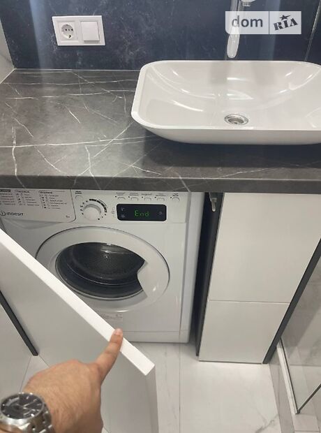 Продажа двухкомнатной квартиры в Одессе, на Жемчужна 10 район Таирова фото 1 Продажа двухкомнатной квартиры в Одессе, на Жемчужна 10 район Таирова фото 1