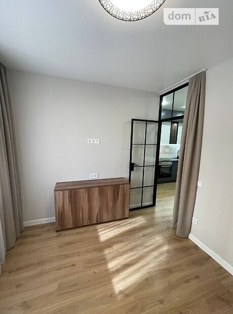 Продажа двухкомнатной квартиры в Одессе, на Жемчужна 10 район Таирова фото 1 Продажа двухкомнатной квартиры в Одессе, на Жемчужна 10 район Таирова фото 1