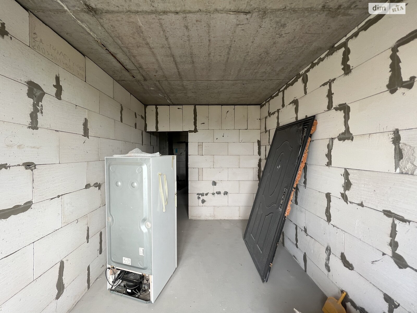 Продаж двокімнатної квартири в Одесі, на мас. Радужний, район Таїрова фото 1 Продаж двокімнатної квартири в Одесі, на мас. Радужний, район Таїрова фото 1