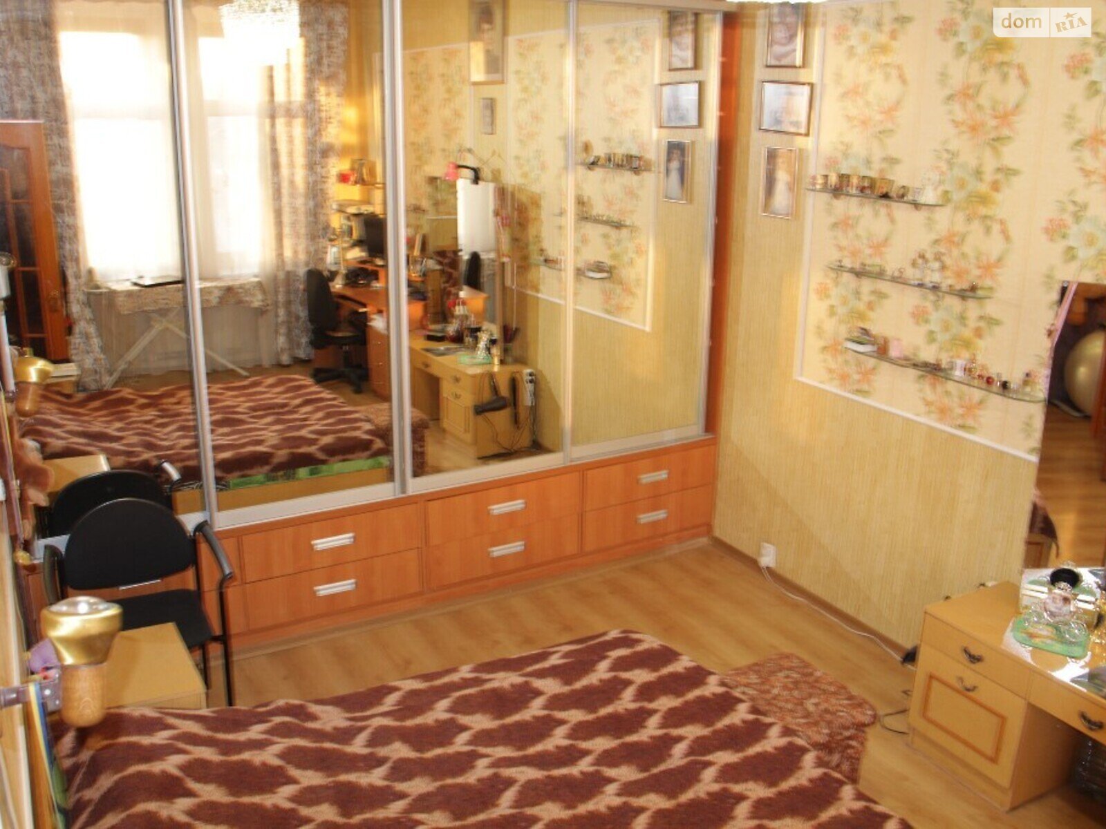 Продажа четырехкомнатной квартиры в Одессе, на ул. Маразлиевская, район Центр фото 1