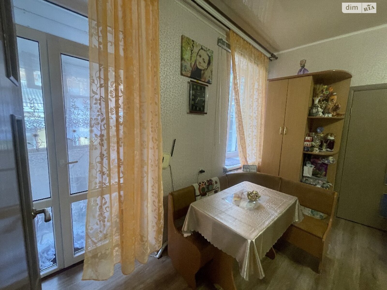 Продаж трикімнатної квартири в Одесі, на вул. Садиковська, район Центр фото 1