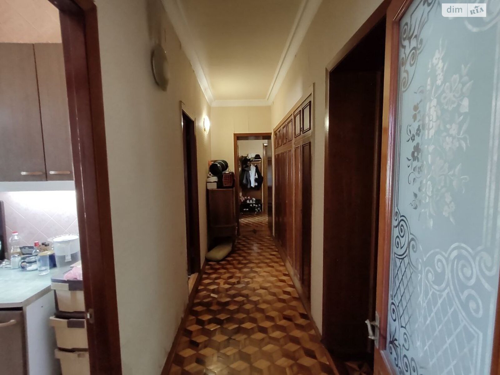 Продаж чотирикімнатної квартири в Одесі, на пров. Банний, район Центр фото 1 Продаж чотирикімнатної квартири в Одесі, на пров. Банний, район Центр фото 1