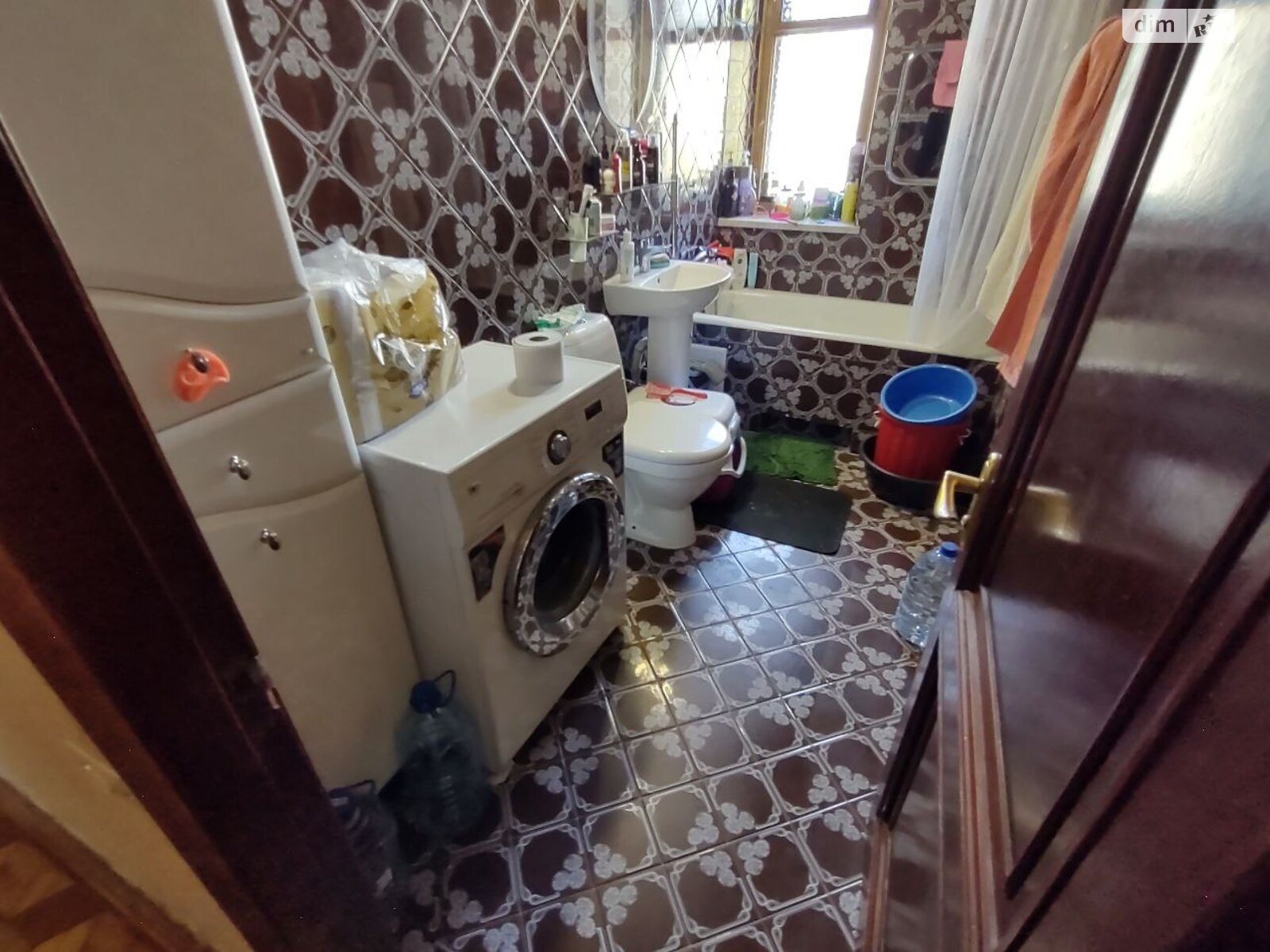 Продаж чотирикімнатної квартири в Одесі, на пров. Банний, район Центр фото 1 Продаж чотирикімнатної квартири в Одесі, на пров. Банний, район Центр фото 1