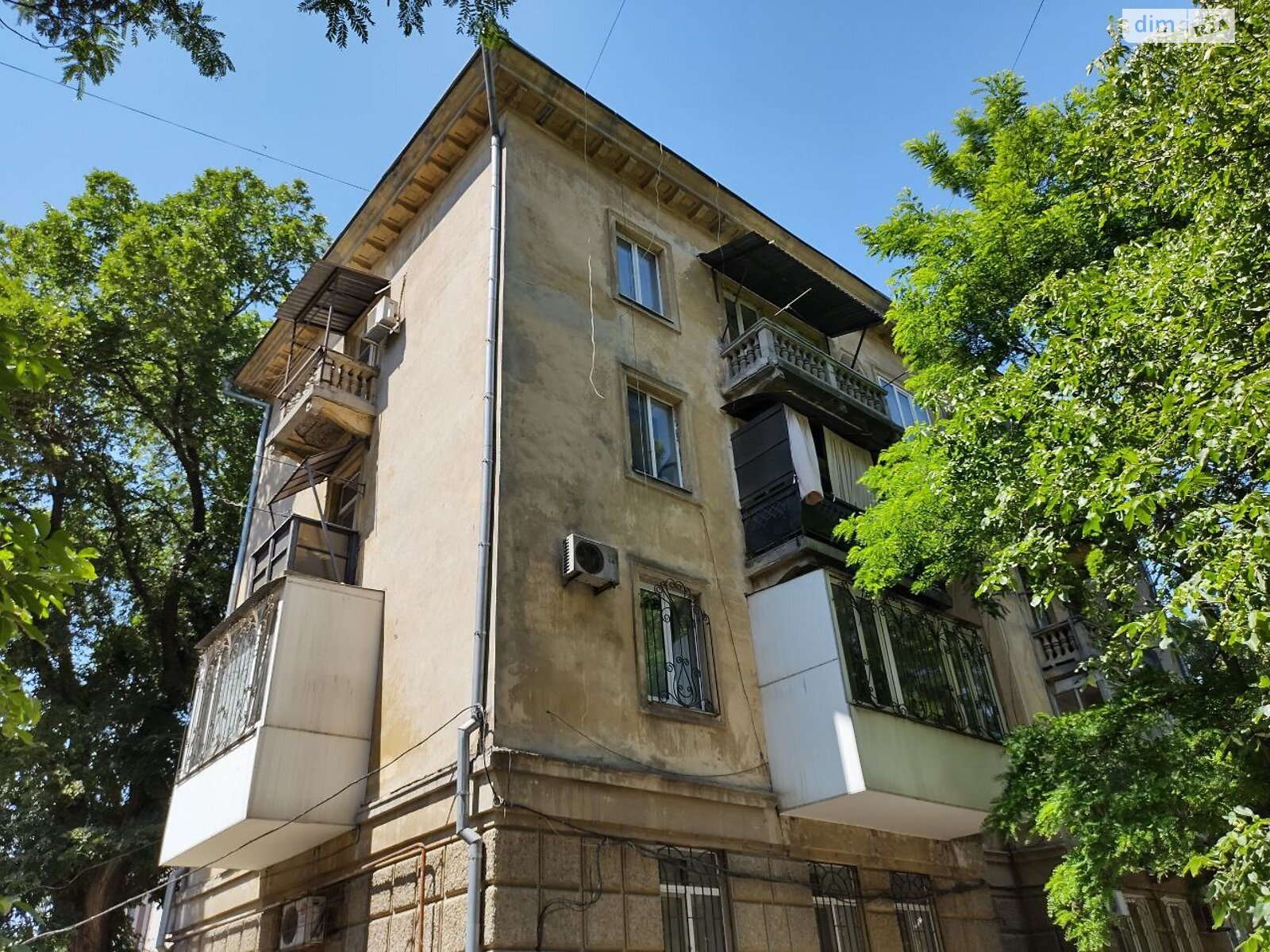Продаж чотирикімнатної квартири в Одесі, на пров. Банний, район Центр фото 1 Продаж чотирикімнатної квартири в Одесі, на пров. Банний, район Центр фото 1