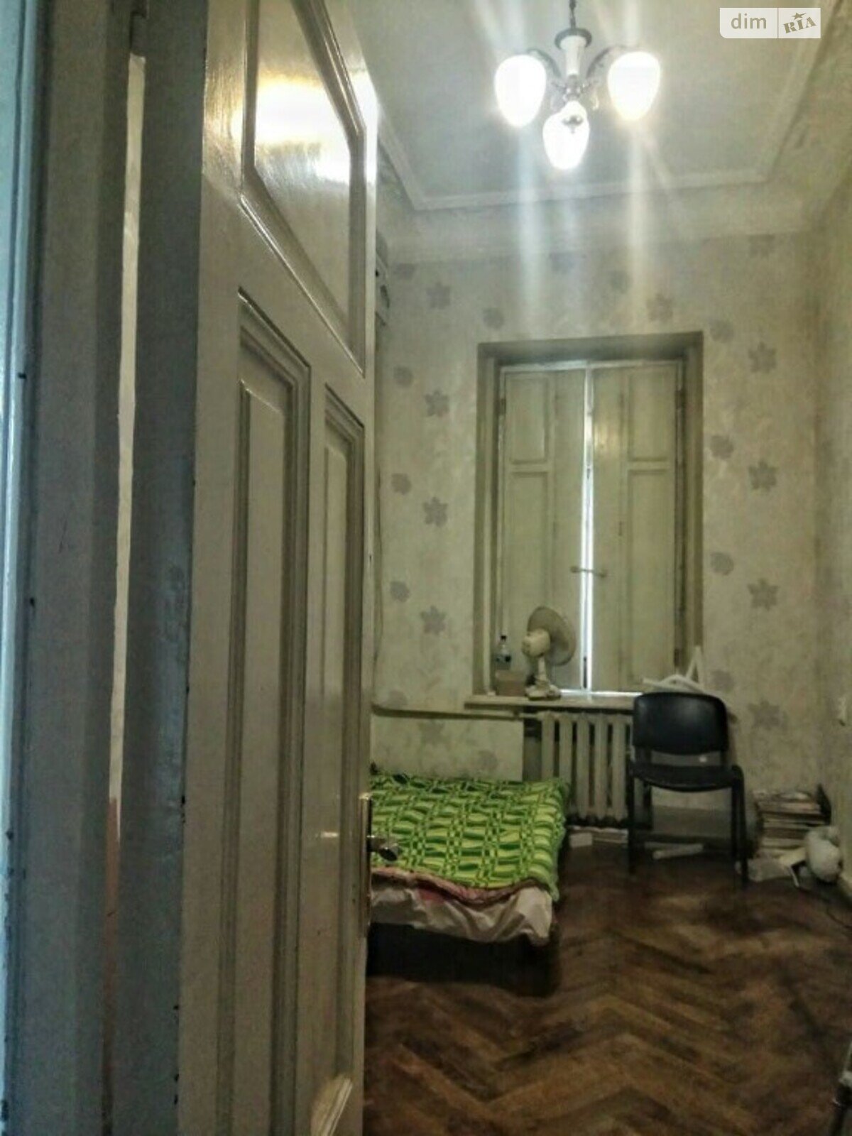 Продаж трикімнатної квартири в Одесі, на вул. Бориса Літвака, район Центр фото 1