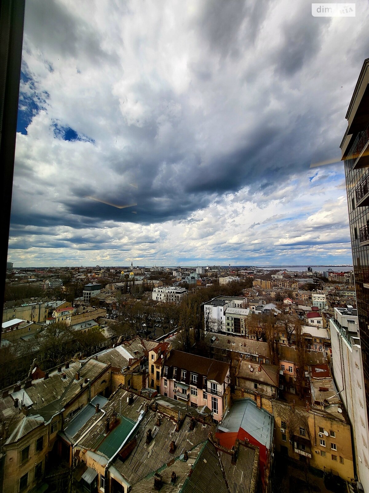 Продаж трикімнатної квартири в Одесі, на вул. Велика Арнаутська, район Центр фото 1 Продаж трикімнатної квартири в Одесі, на вул. Велика Арнаутська, район Центр фото 1