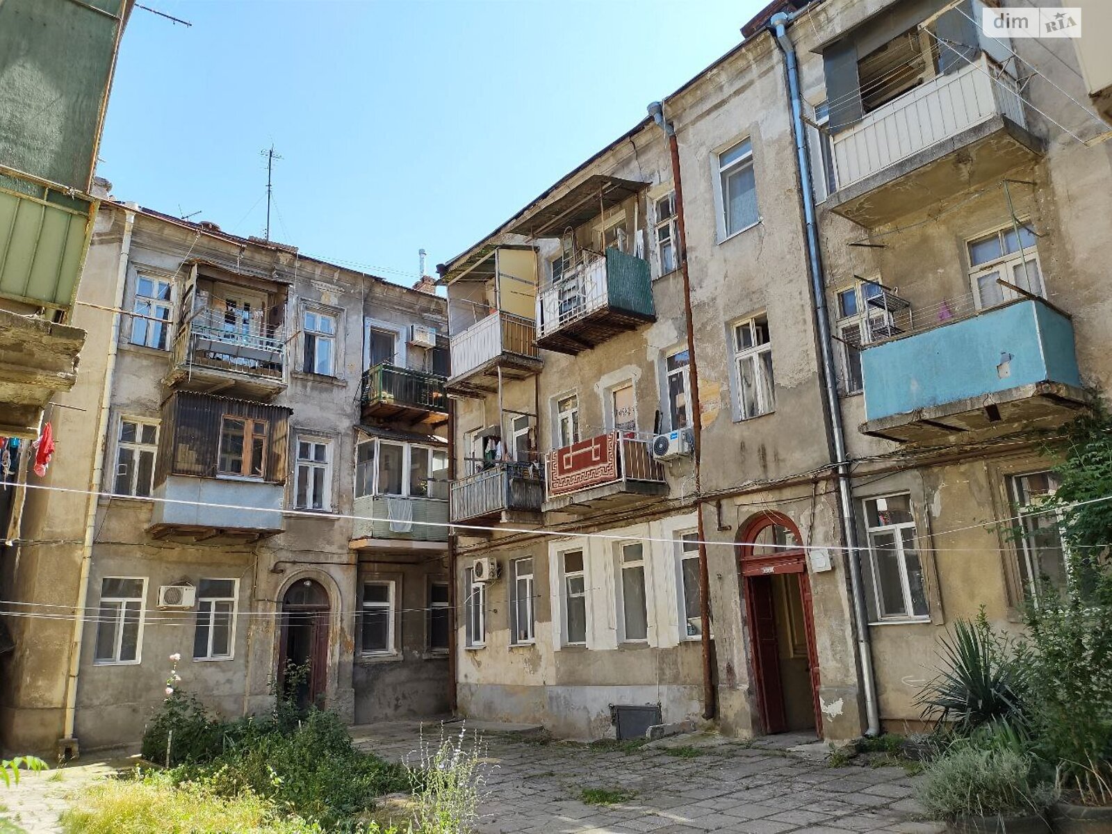 Продажа двухкомнатной квартиры в Одессе, на ул. Болгарская, район Центр фото 1 Продажа двухкомнатной квартиры в Одессе, на ул. Болгарская, район Центр фото 1