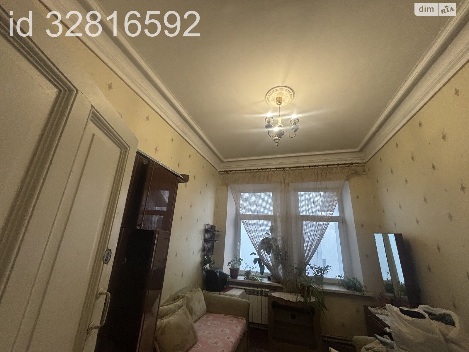 Продаж трикімнатної квартири в Одесі, на вул. Велика Арнаутська 24, район Центр фото 1 Продаж трикімнатної квартири в Одесі, на вул. Велика Арнаутська 24, район Центр фото 1