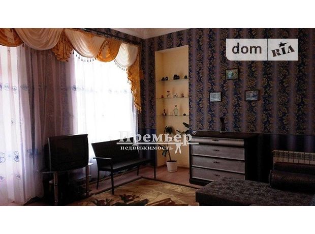 Продажа трехкомнатной квартиры в Одессе, на пл. Екатерининская район Центр фото 1 Продажа трехкомнатной квартиры в Одессе, на пл. Екатерининская район Центр фото 1