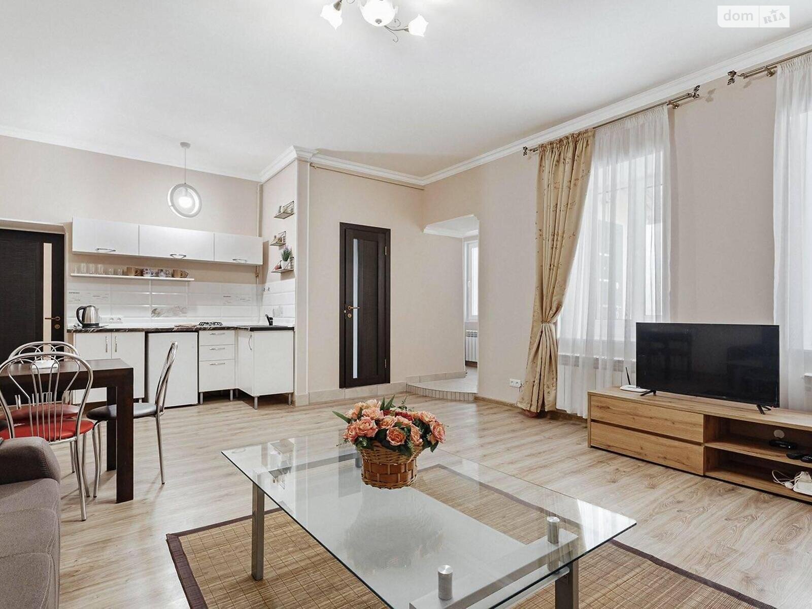 Продаж двокімнатної квартири в Одесі, на вул. Катерининська, район Центр фото 1