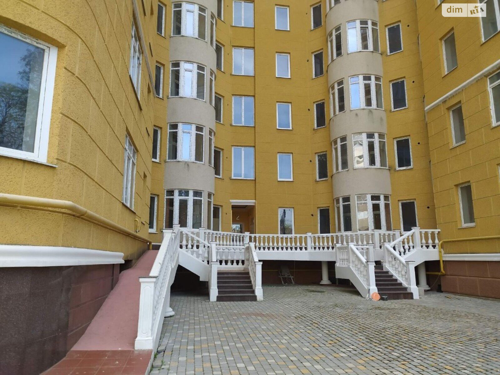 Продаж трикімнатної квартири в Одесі, на пров. Щіпний, кв. 91, район Центр фото 1