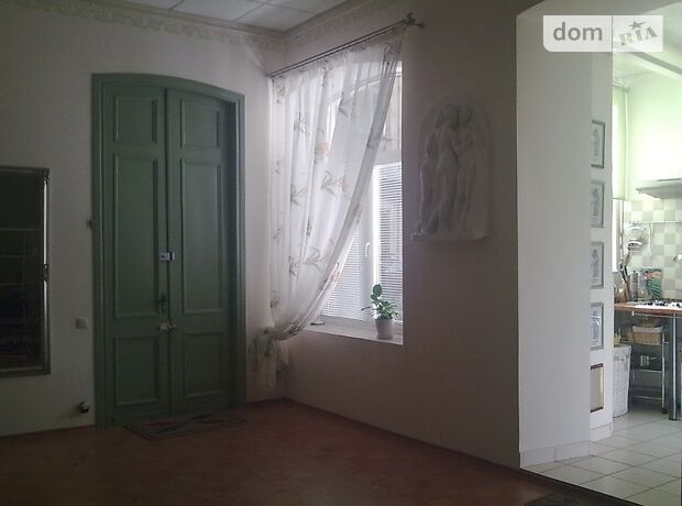 Продажа трехкомнатной квартиры в Одессе, на ул. Гоголя, район Центр фото 1 Продажа трехкомнатной квартиры в Одессе, на ул. Гоголя, район Центр фото 1