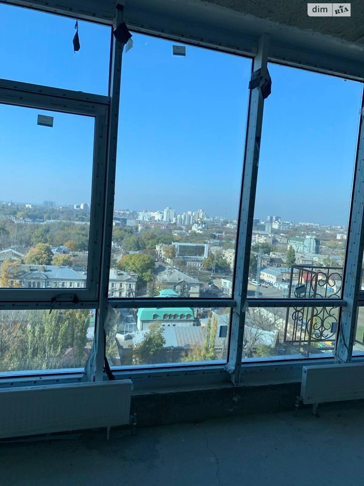 Продаж чотирикімнатної квартири в Одесі, на бул. Італійський 1В, район Центр фото 1 Продаж чотирикімнатної квартири в Одесі, на бул. Італійський 1В, район Центр фото 1