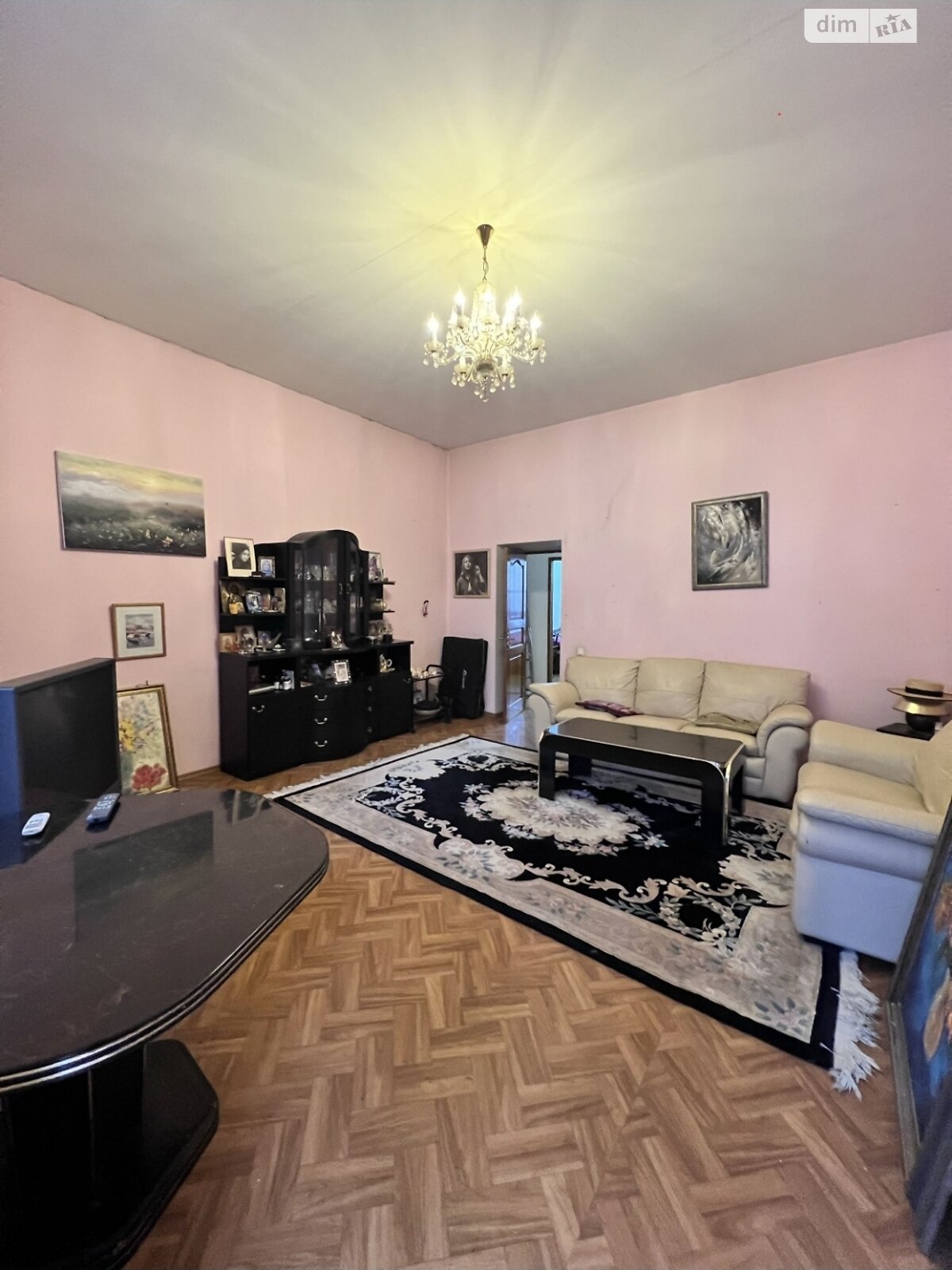 Продаж трикімнатної квартири в Одесі, на вул. Канатна, район Центр фото 1 Продаж трикімнатної квартири в Одесі, на вул. Канатна, район Центр фото 1