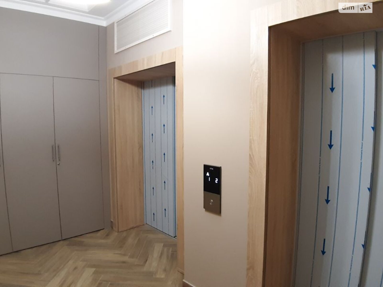 Продаж двокімнатної квартири в Одесі, на вул. Карантинна 22, район Центр фото 1