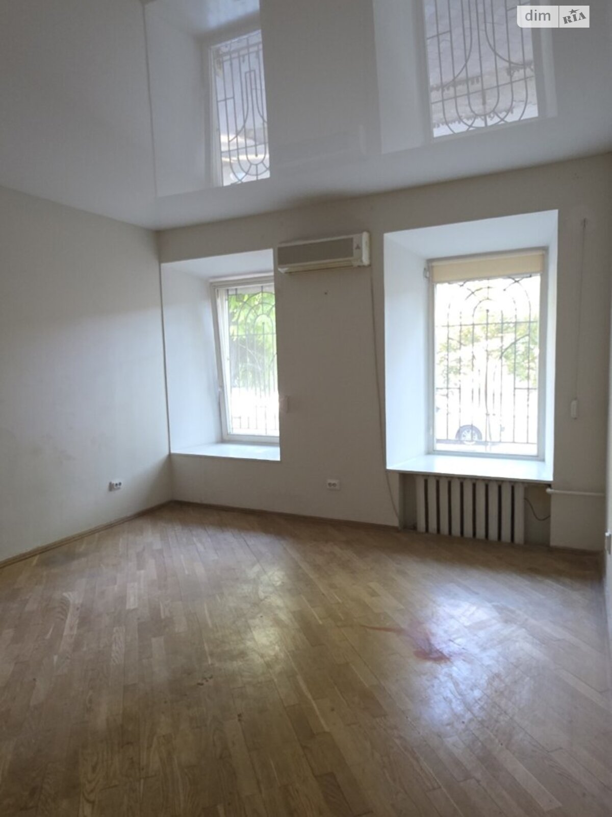 Продажа трехкомнатной квартиры в Одессе, на ул. Киры Муратовой, район Центр фото 1