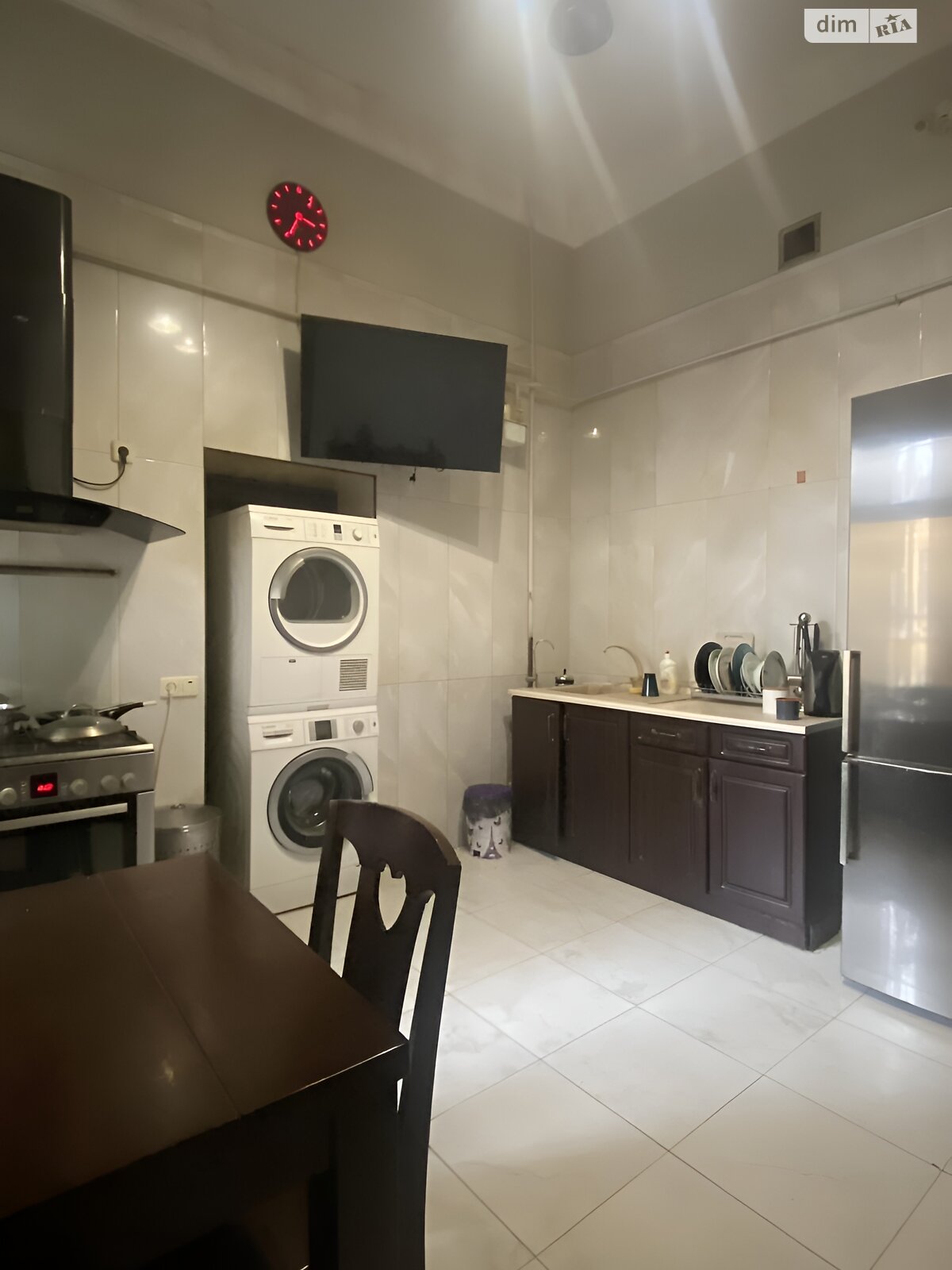 Продаж семикімнатної квартири в Одесі, на пров. Лютеранський, район Центр фото 1 Продаж семикімнатної квартири в Одесі, на пров. Лютеранський, район Центр фото 1