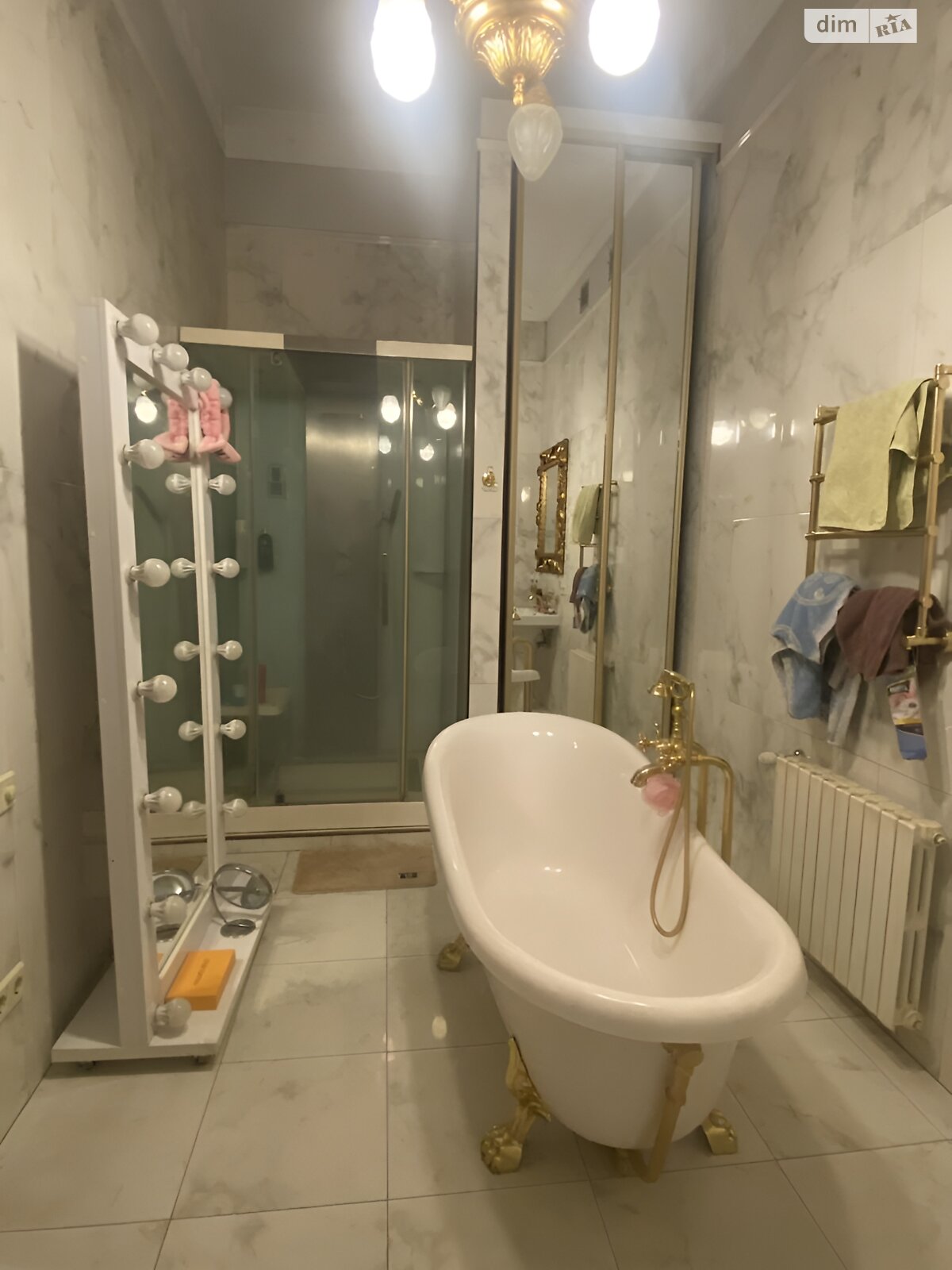 Продаж семикімнатної квартири в Одесі, на пров. Лютеранський, район Центр фото 1 Продаж семикімнатної квартири в Одесі, на пров. Лютеранський, район Центр фото 1