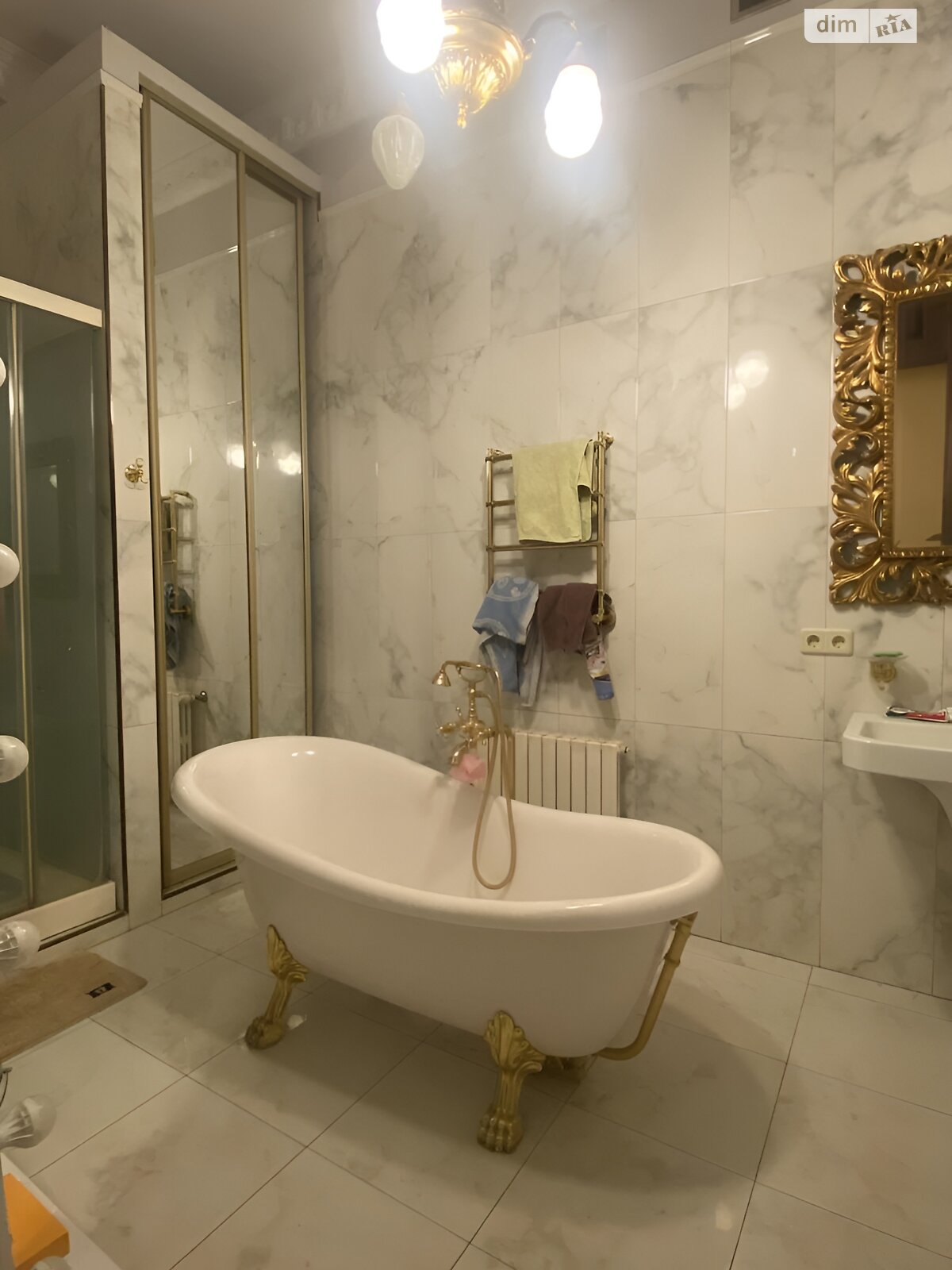 Продаж семикімнатної квартири в Одесі, на пров. Лютеранський, район Центр фото 1 Продаж семикімнатної квартири в Одесі, на пров. Лютеранський, район Центр фото 1