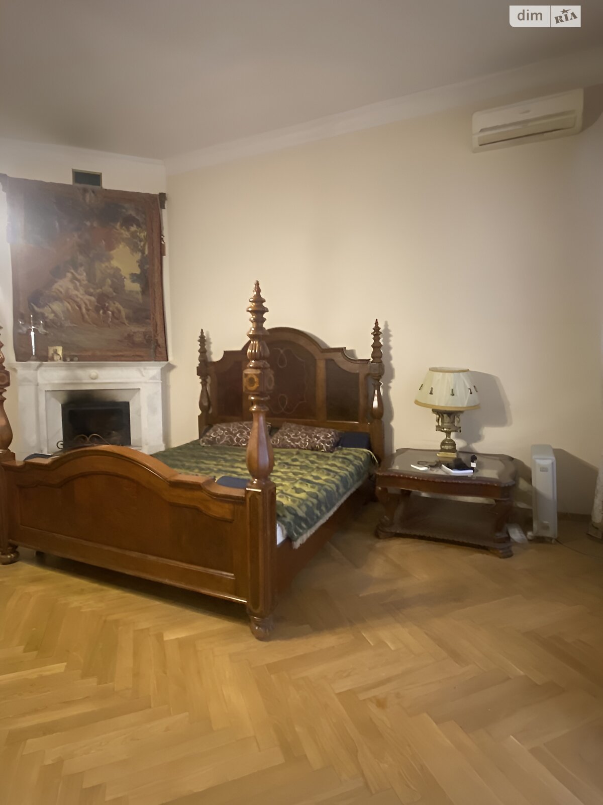 Продаж семикімнатної квартири в Одесі, на пров. Лютеранський, район Центр фото 1 Продаж семикімнатної квартири в Одесі, на пров. Лютеранський, район Центр фото 1
