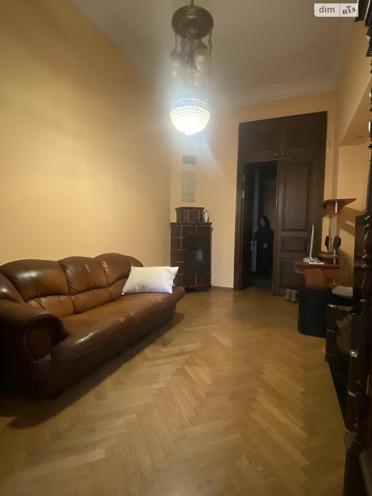 Продаж семикімнатної квартири в Одесі, на пров. Лютеранський, район Центр фото 1 Продаж семикімнатної квартири в Одесі, на пров. Лютеранський, район Центр фото 1