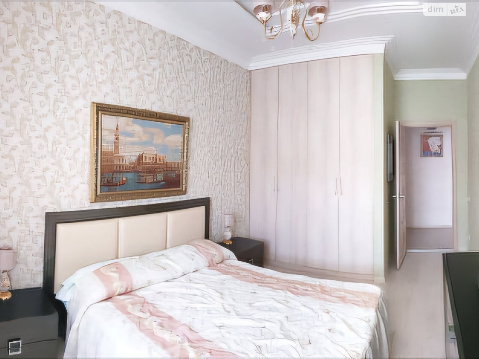 Продажа однокомнатной квартиры в Одессе, на пер. Книжный, район Центр фото 1 Продажа однокомнатной квартиры в Одессе, на пер. Книжный, район Центр фото 1