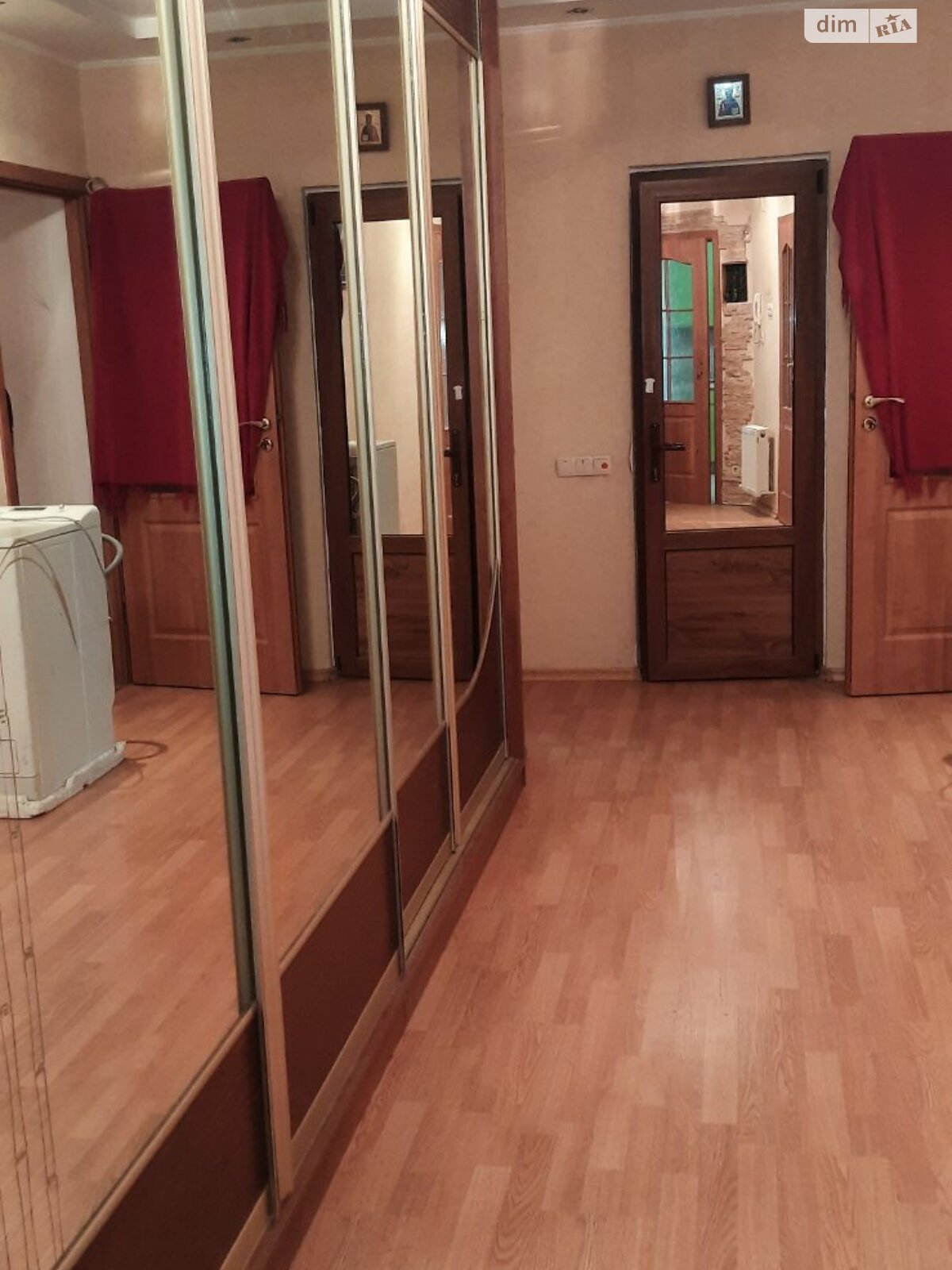 Продаж трикімнатної квартири в Одесі, на вул. Комітетська, район Центр фото 1 Продаж трикімнатної квартири в Одесі, на вул. Комітетська, район Центр фото 1