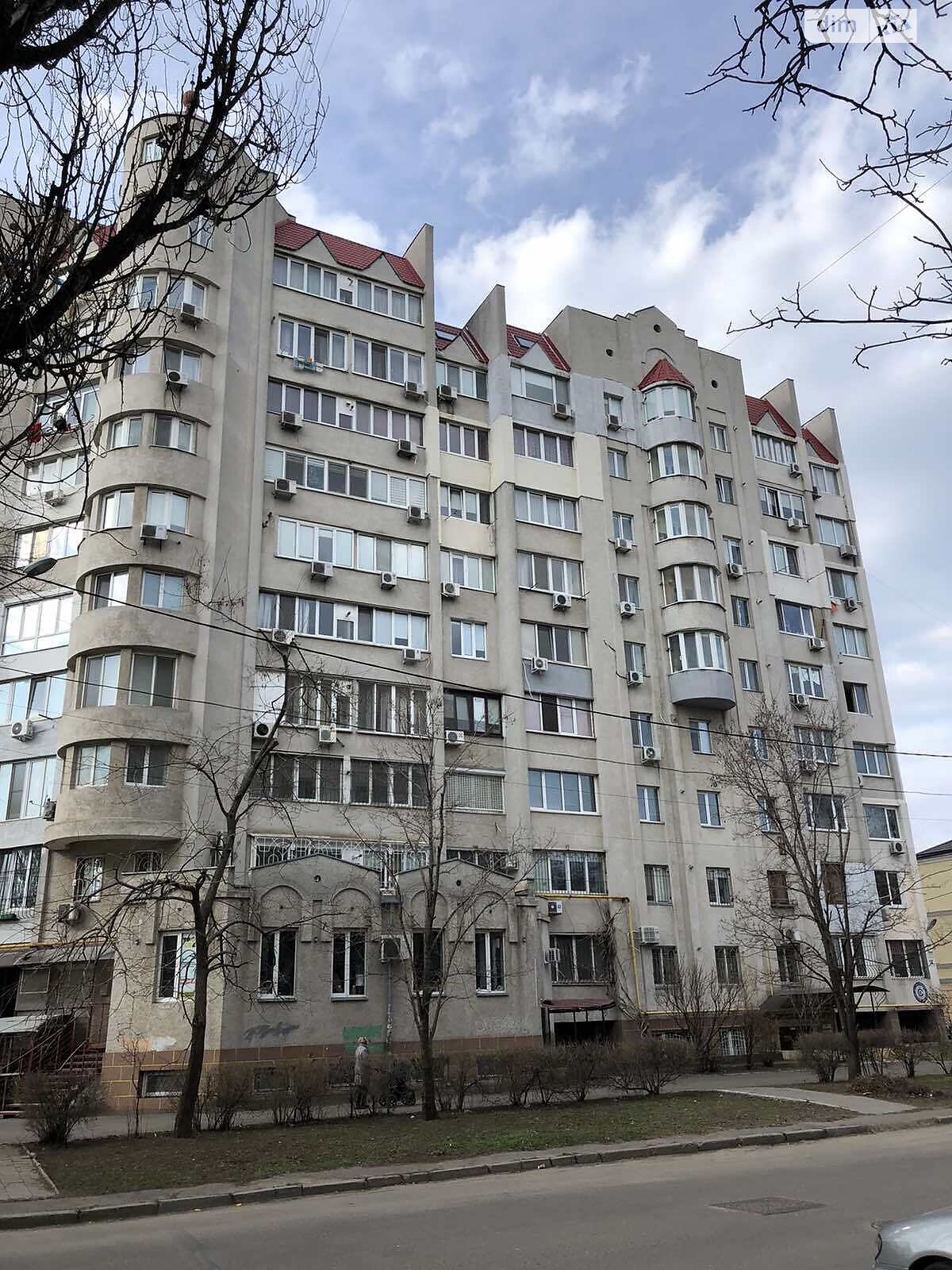 Продаж трикімнатної квартири в Одесі, на вул. Комітетська, район Центр фото 1 Продаж трикімнатної квартири в Одесі, на вул. Комітетська, район Центр фото 1