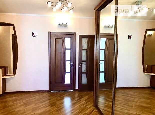 Продажа трехкомнатной квартиры в Одессе, на ул. Композитора Нищинского 22, район Центр фото 1 Продажа трехкомнатной квартиры в Одессе, на ул. Композитора Нищинского 22, район Центр фото 1