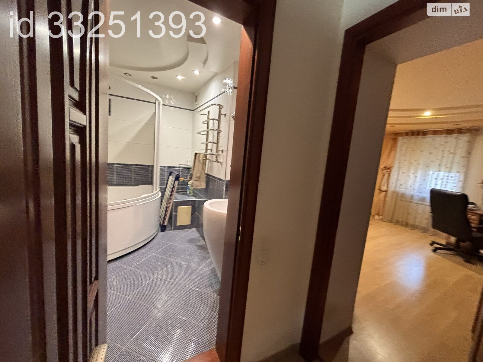 Продажа трехкомнатной квартиры в Одессе, на ул. Косвенная 78А, район Центр фото 1 Продажа трехкомнатной квартиры в Одессе, на ул. Косвенная 78А, район Центр фото 1