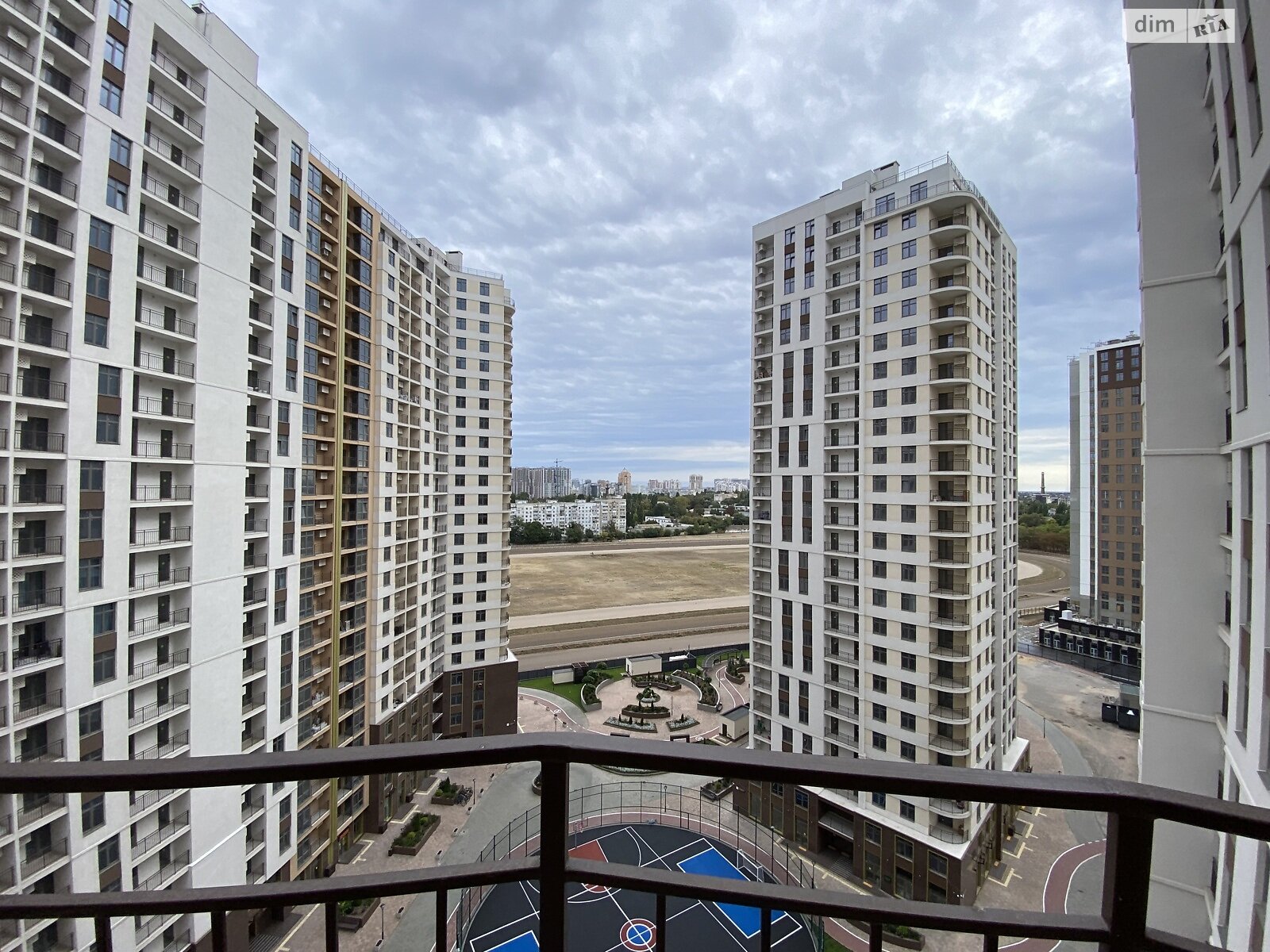 Продажа двухкомнатной квартиры в Одессе, на ул. Краснова, район Центр фото 1 Продажа двухкомнатной квартиры в Одессе, на ул. Краснова, район Центр фото 1