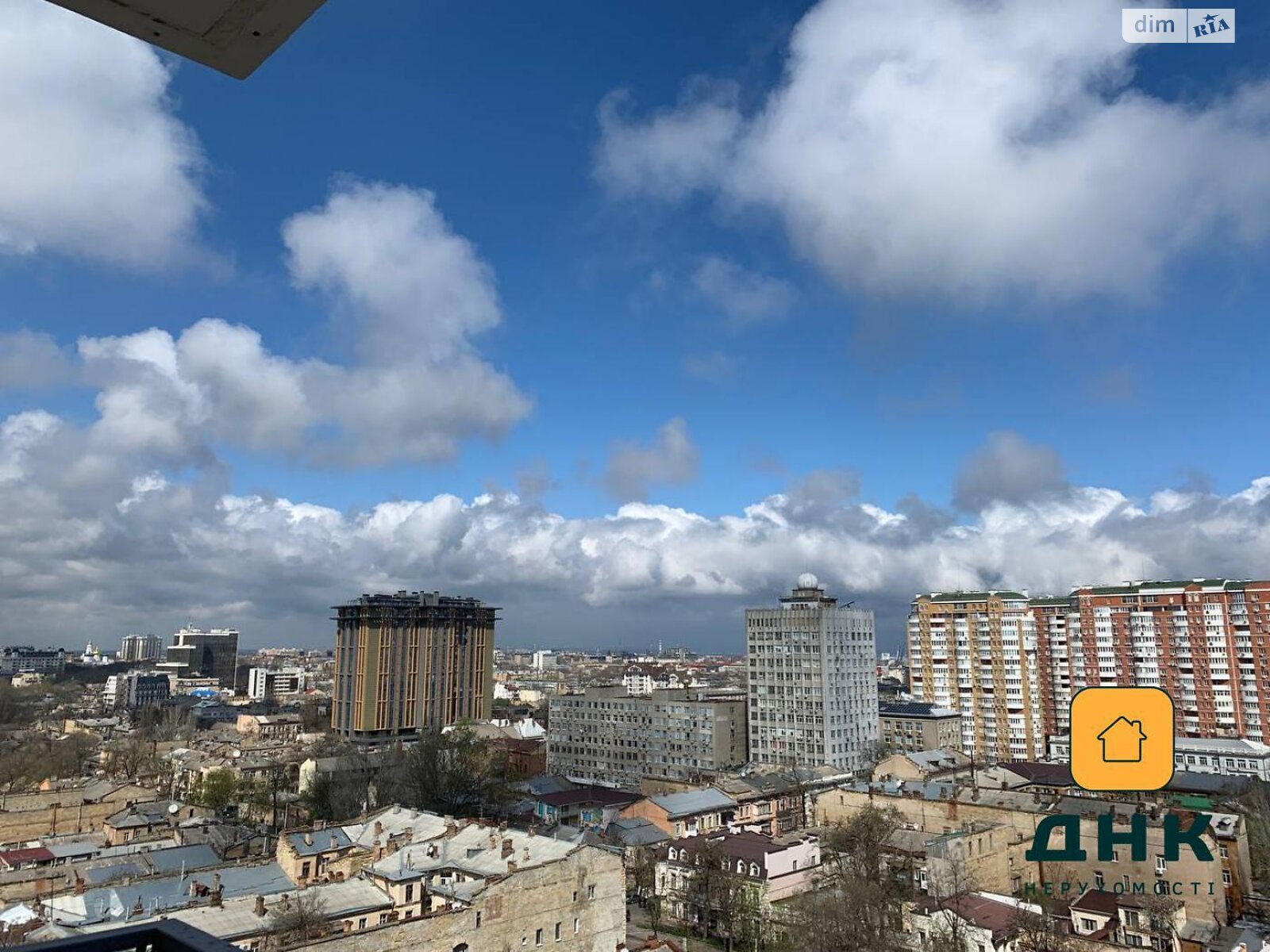 Продажа четырехкомнатной квартиры в Одессе, на ул. Леонтовича 16, район Центр фото 1 Продажа четырехкомнатной квартиры в Одессе, на ул. Леонтовича 16, район Центр фото 1