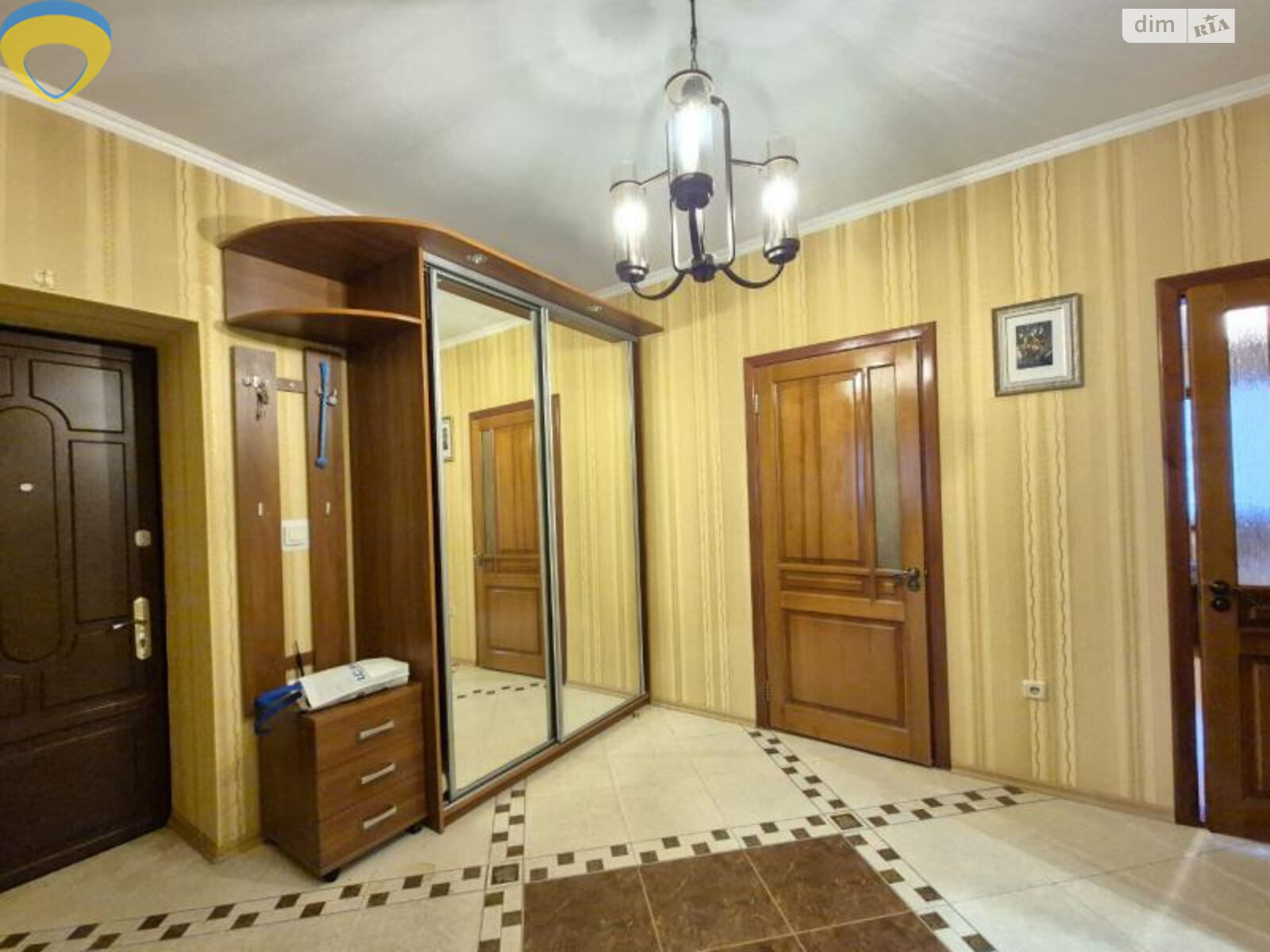 Продажа трехкомнатной квартиры в Одессе, на ул. Леонтовича 6Б, район Центр фото 1 Продажа трехкомнатной квартиры в Одессе, на ул. Леонтовича 6Б, район Центр фото 1