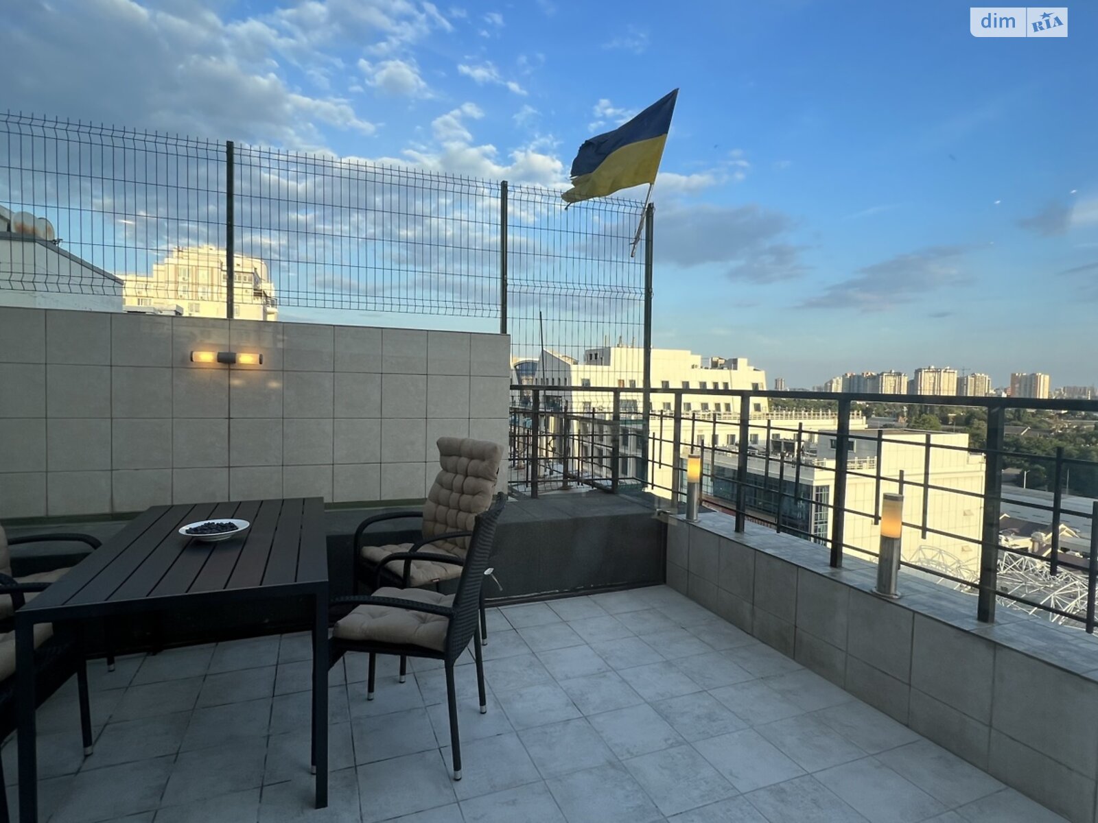 Продажа двухкомнатной квартиры в Одессе, на ул. Пантелеймоновская 88/1, район Центр фото 1