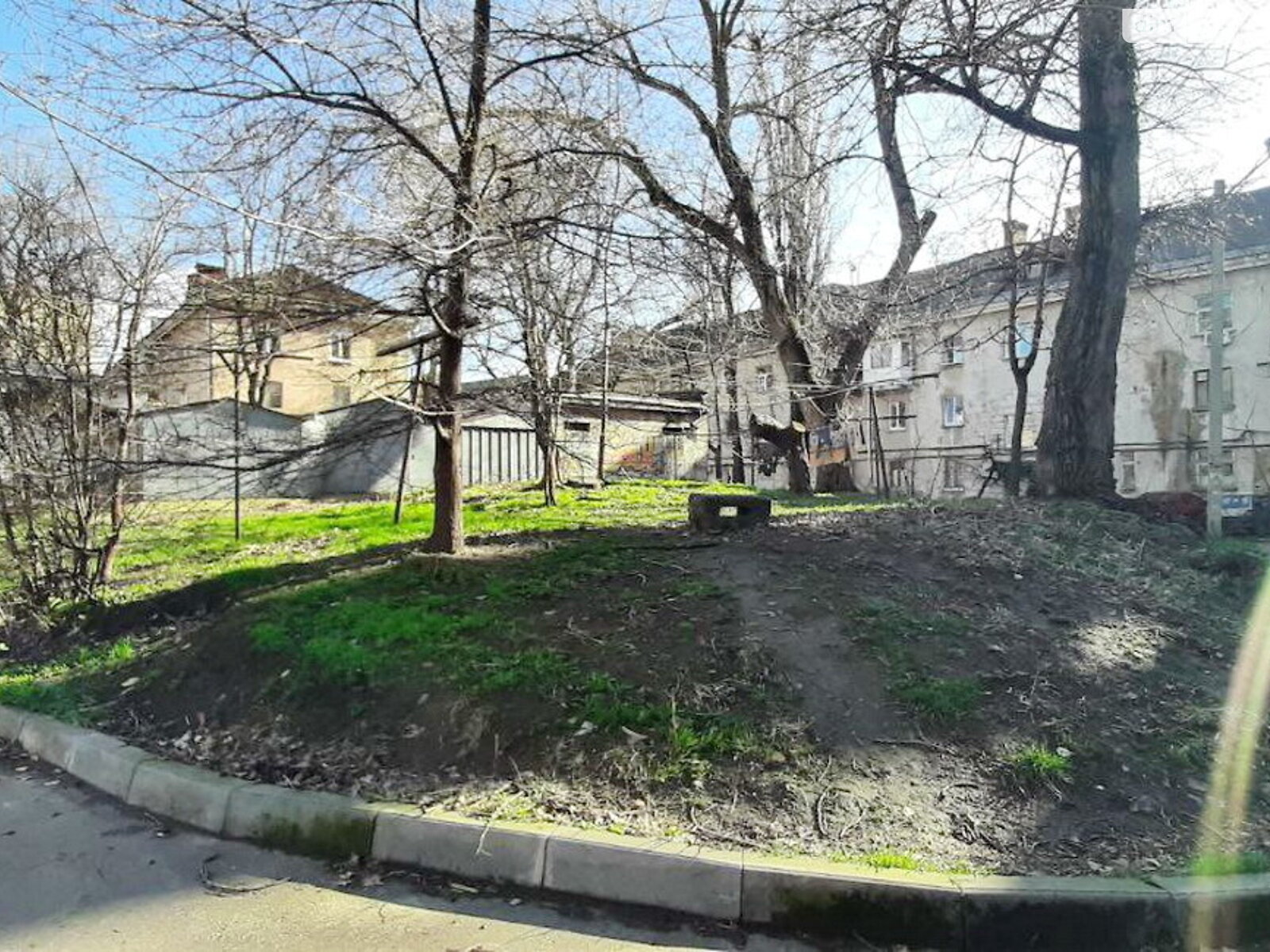 Продажа двухкомнатной квартиры в Одессе, на сквер Серединский 3, район Молдаванка фото 1 Продажа двухкомнатной квартиры в Одессе, на сквер Серединский 3, район Молдаванка фото 1