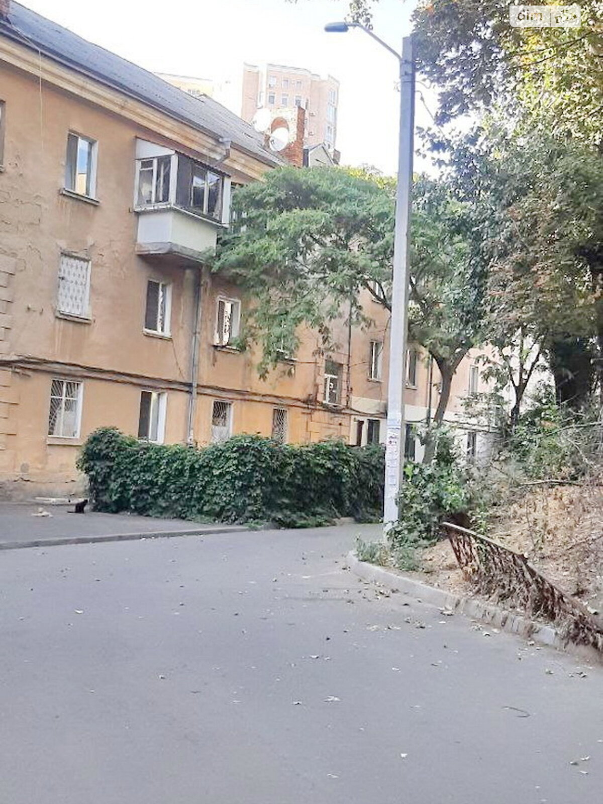 Продажа двухкомнатной квартиры в Одессе, на сквер Серединский 3, район Молдаванка фото 1 Продажа двухкомнатной квартиры в Одессе, на сквер Серединский 3, район Молдаванка фото 1